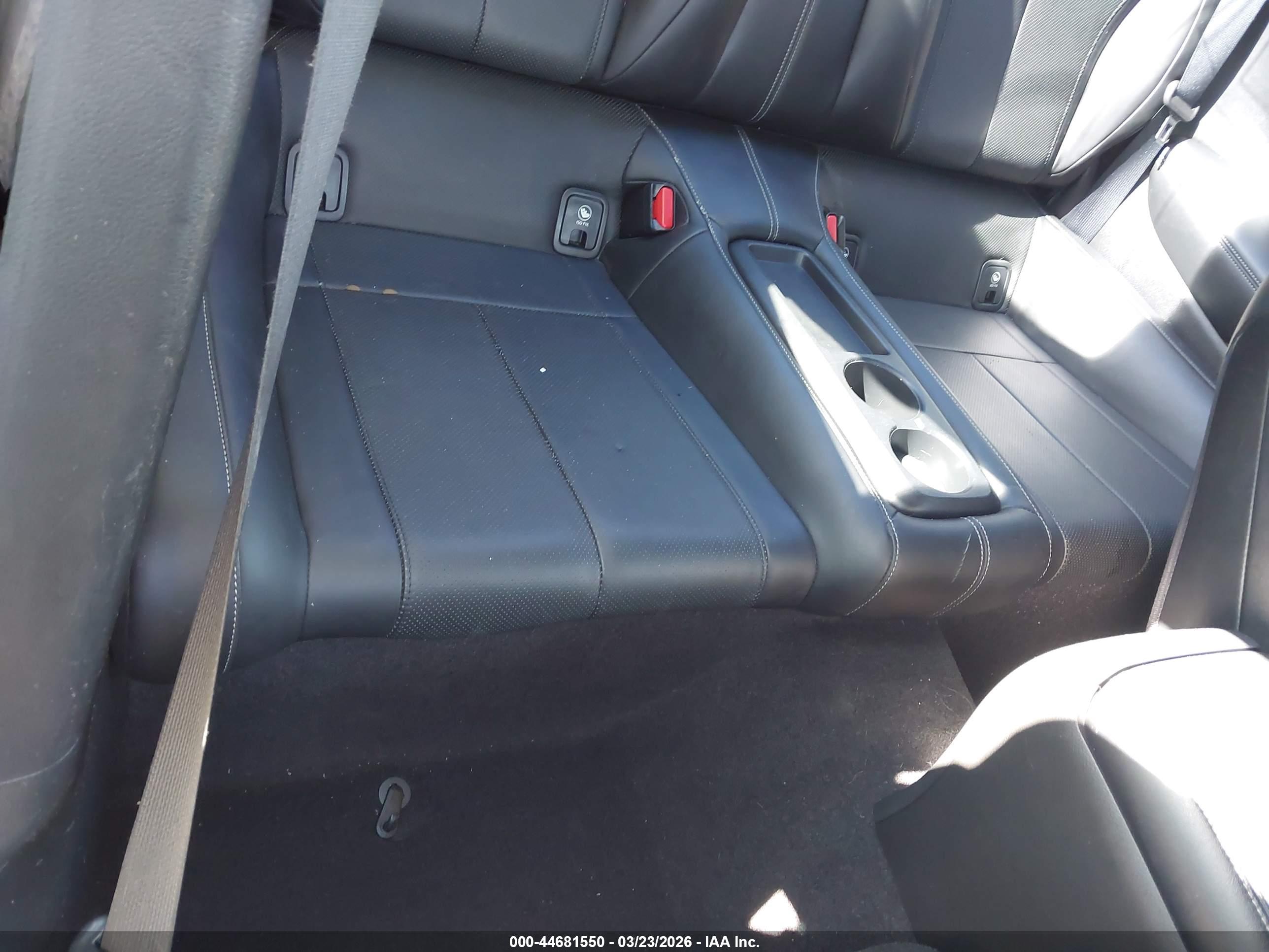 INFINITI Q60 image 8
