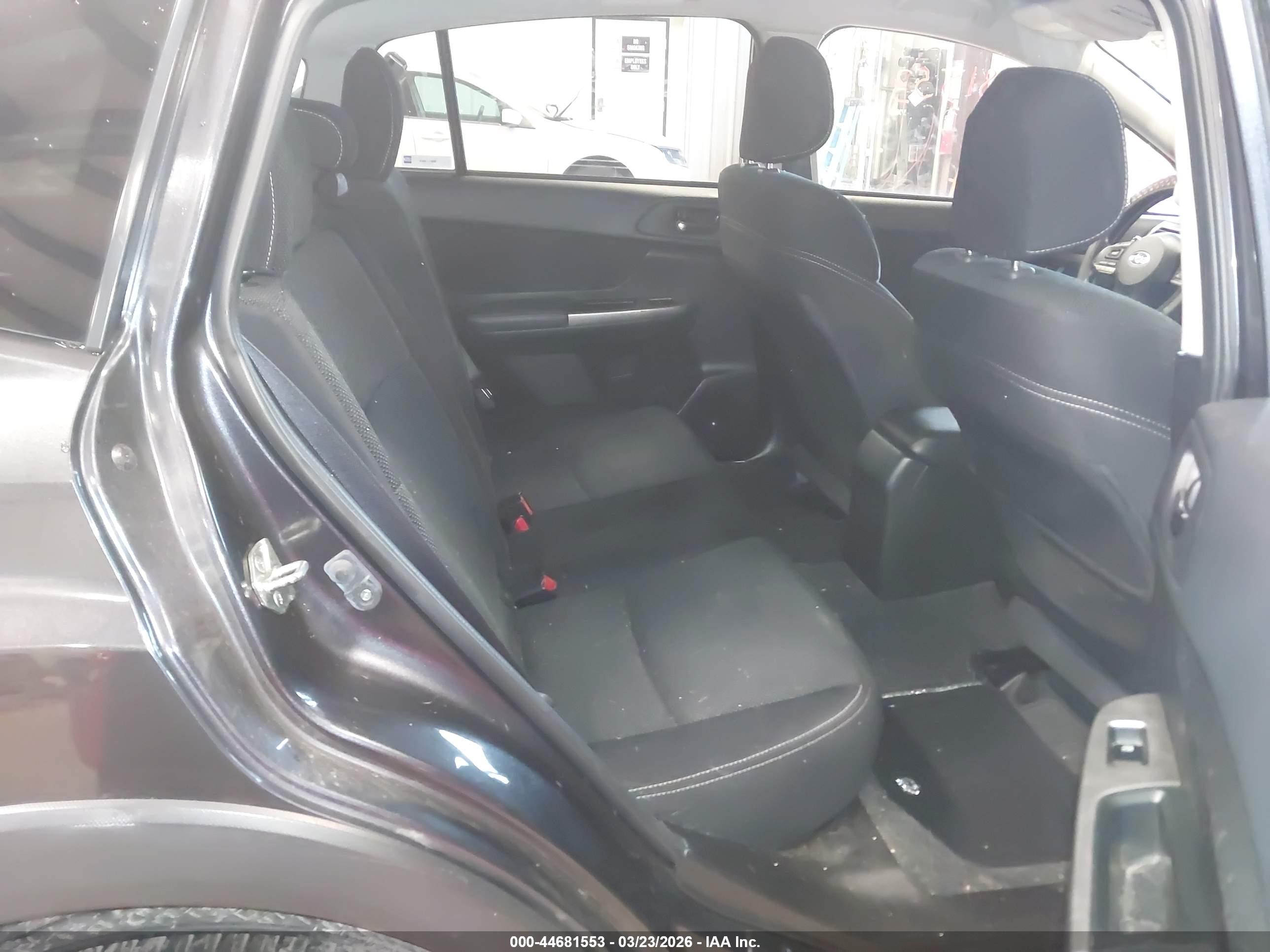 SUBARU XV image 8