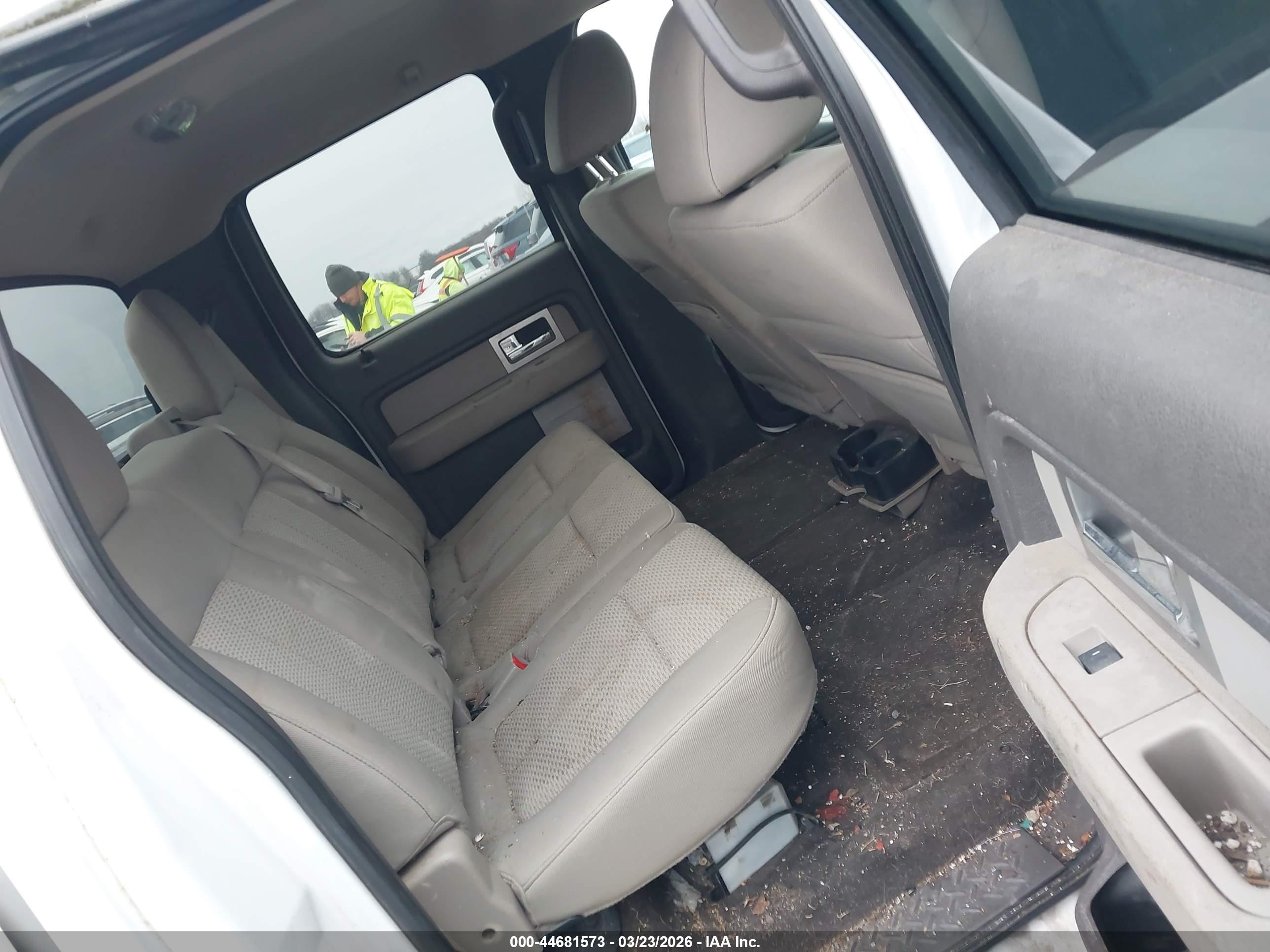 FORD F-150 image 8
