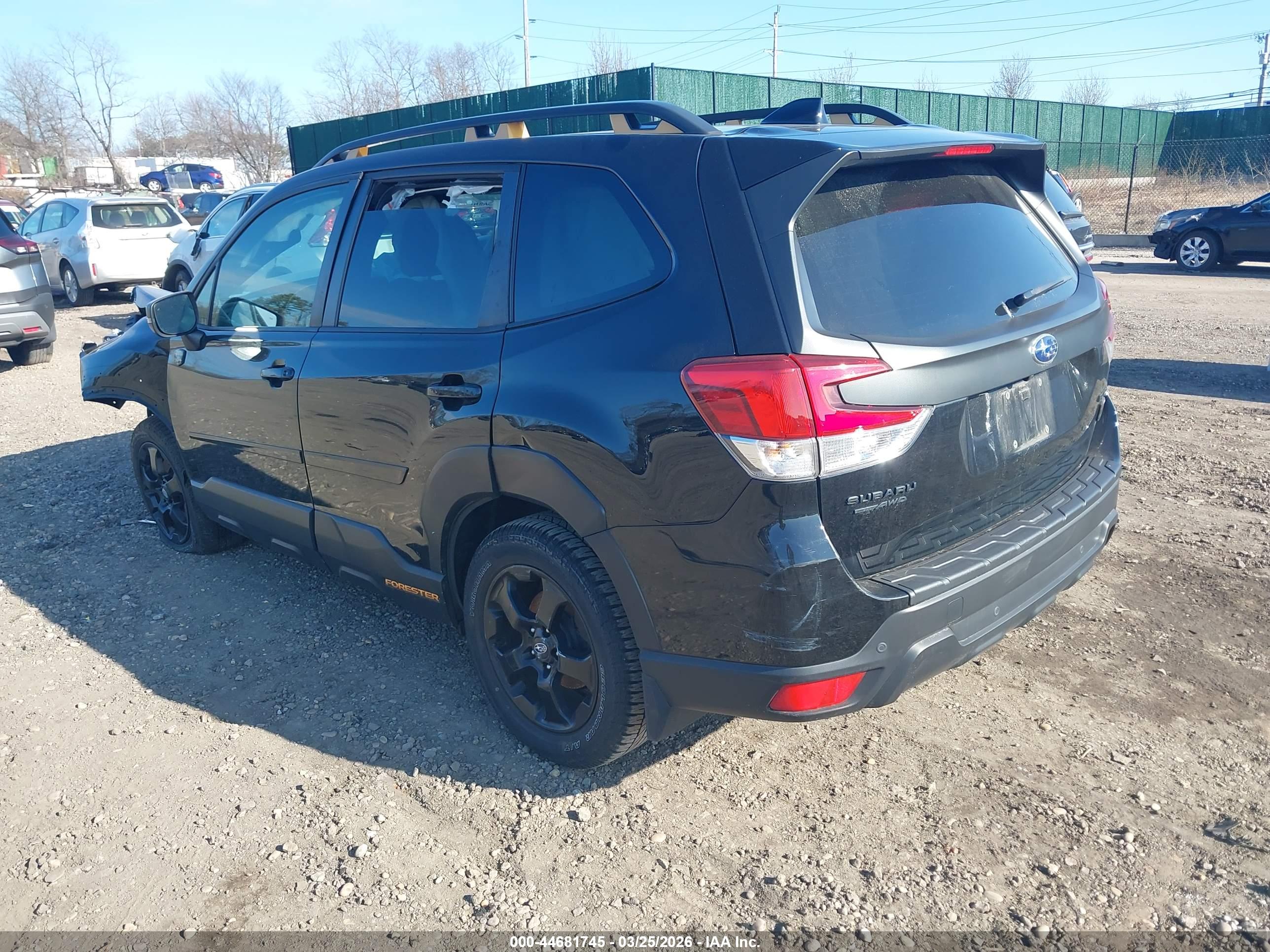 SUBARU FORESTER image 3