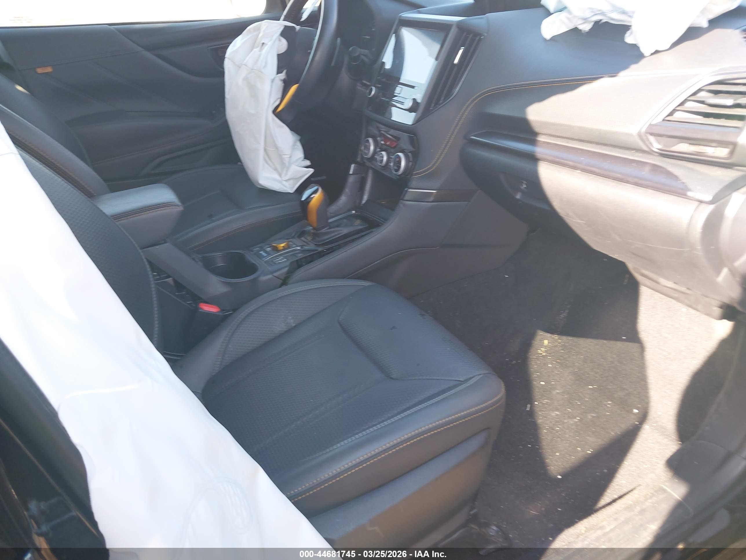 SUBARU FORESTER image 5