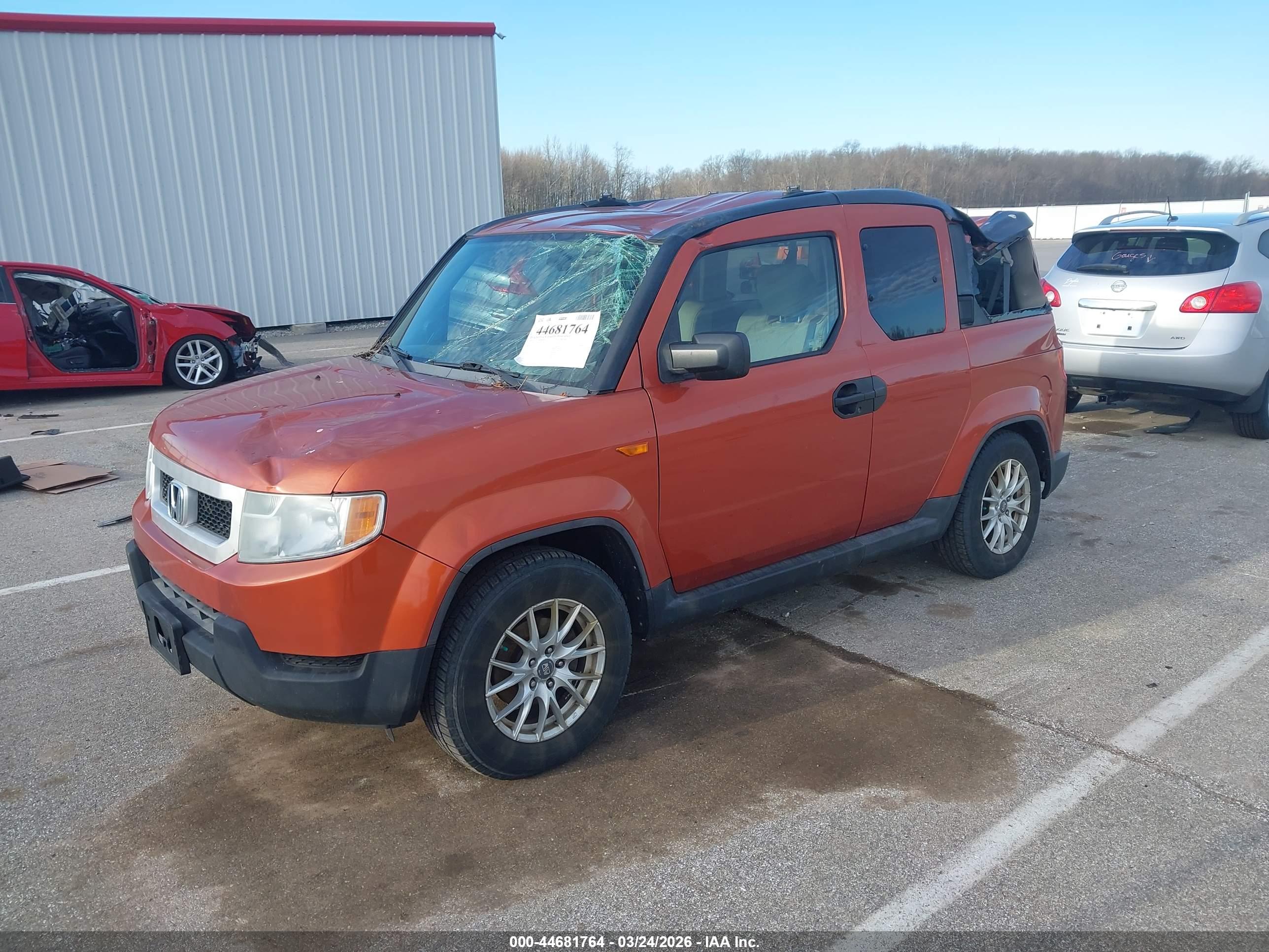 HONDA ELEMENT image 2