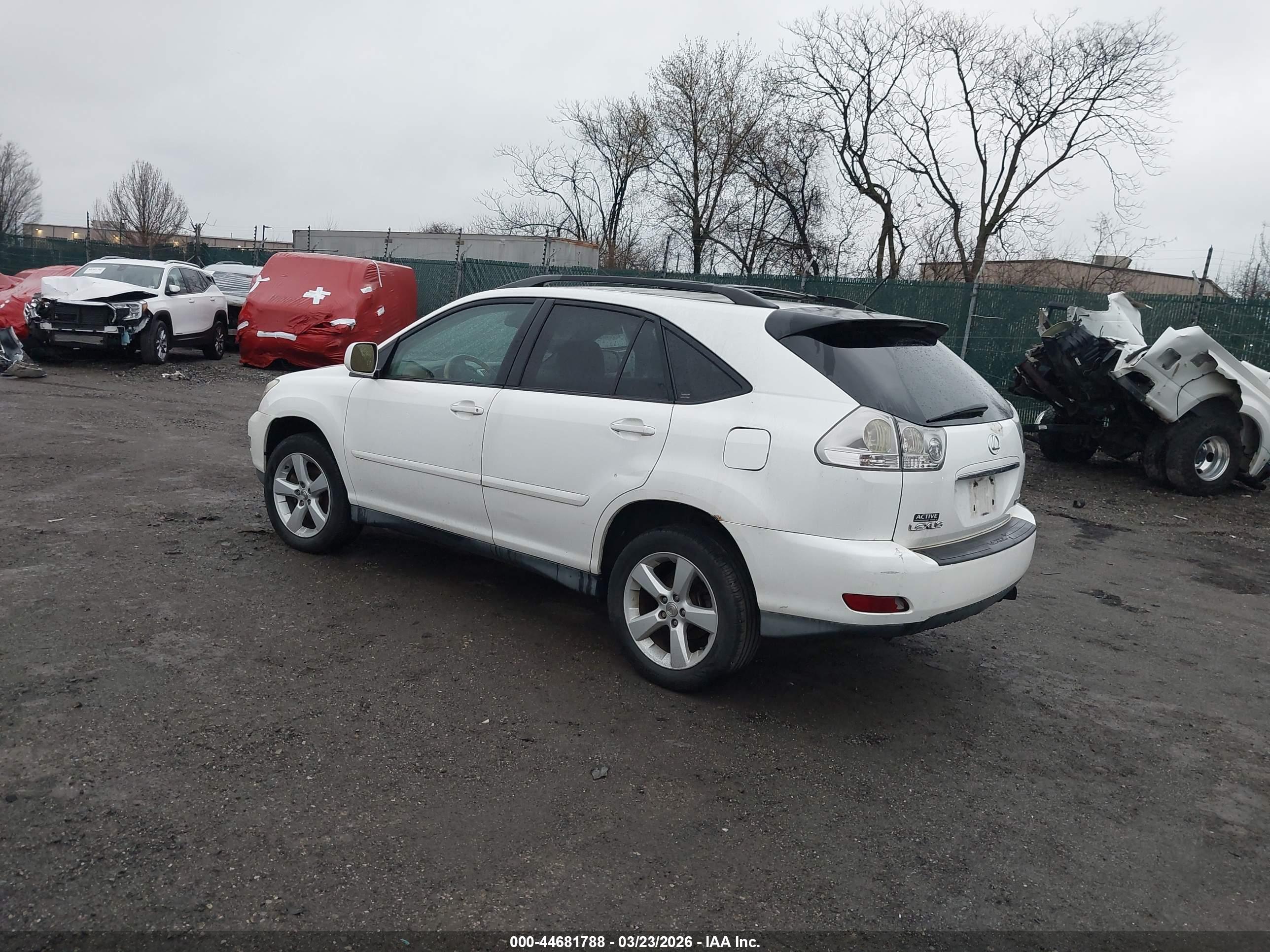 LEXUS RX image 3