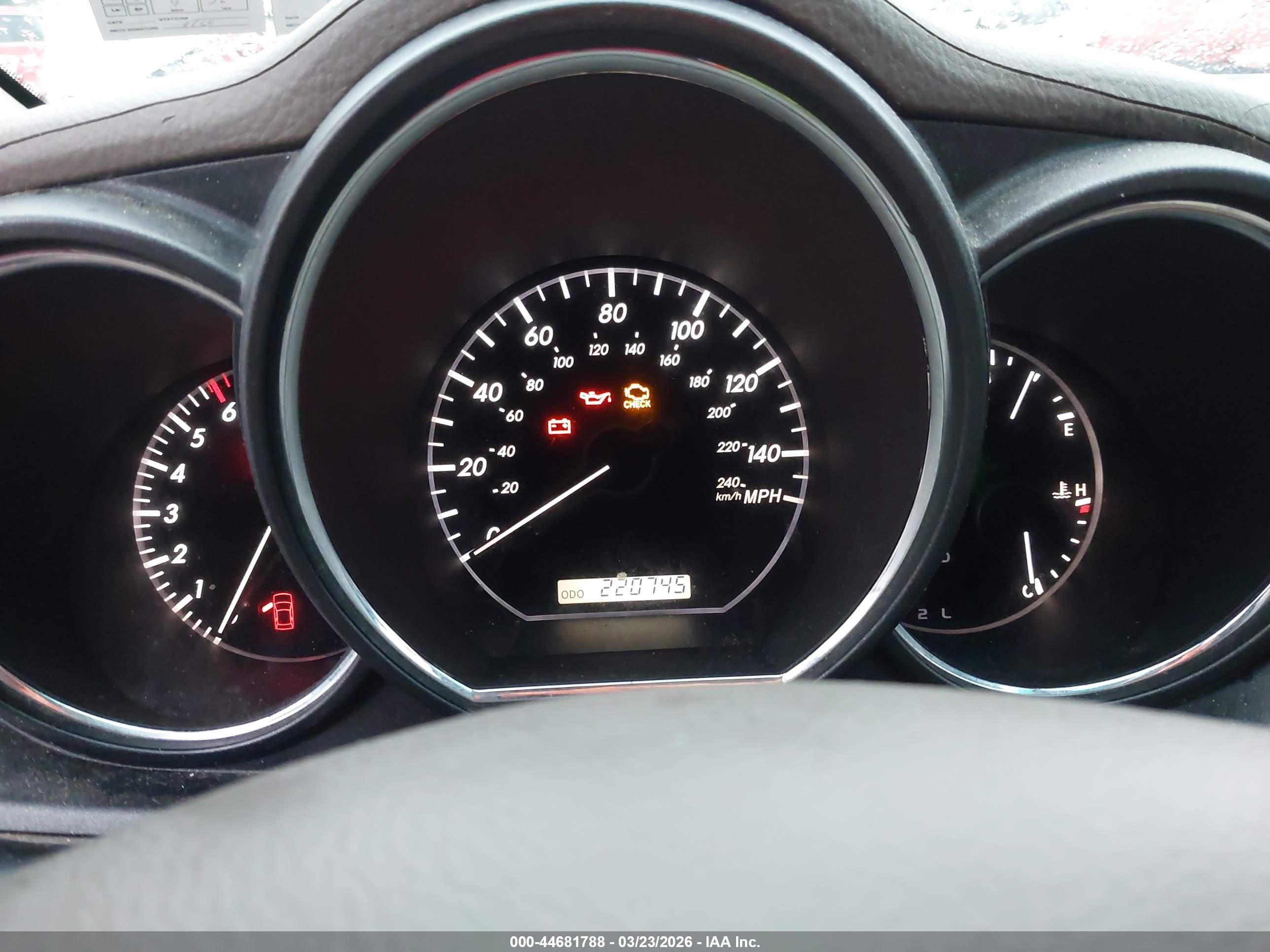 LEXUS RX image 7