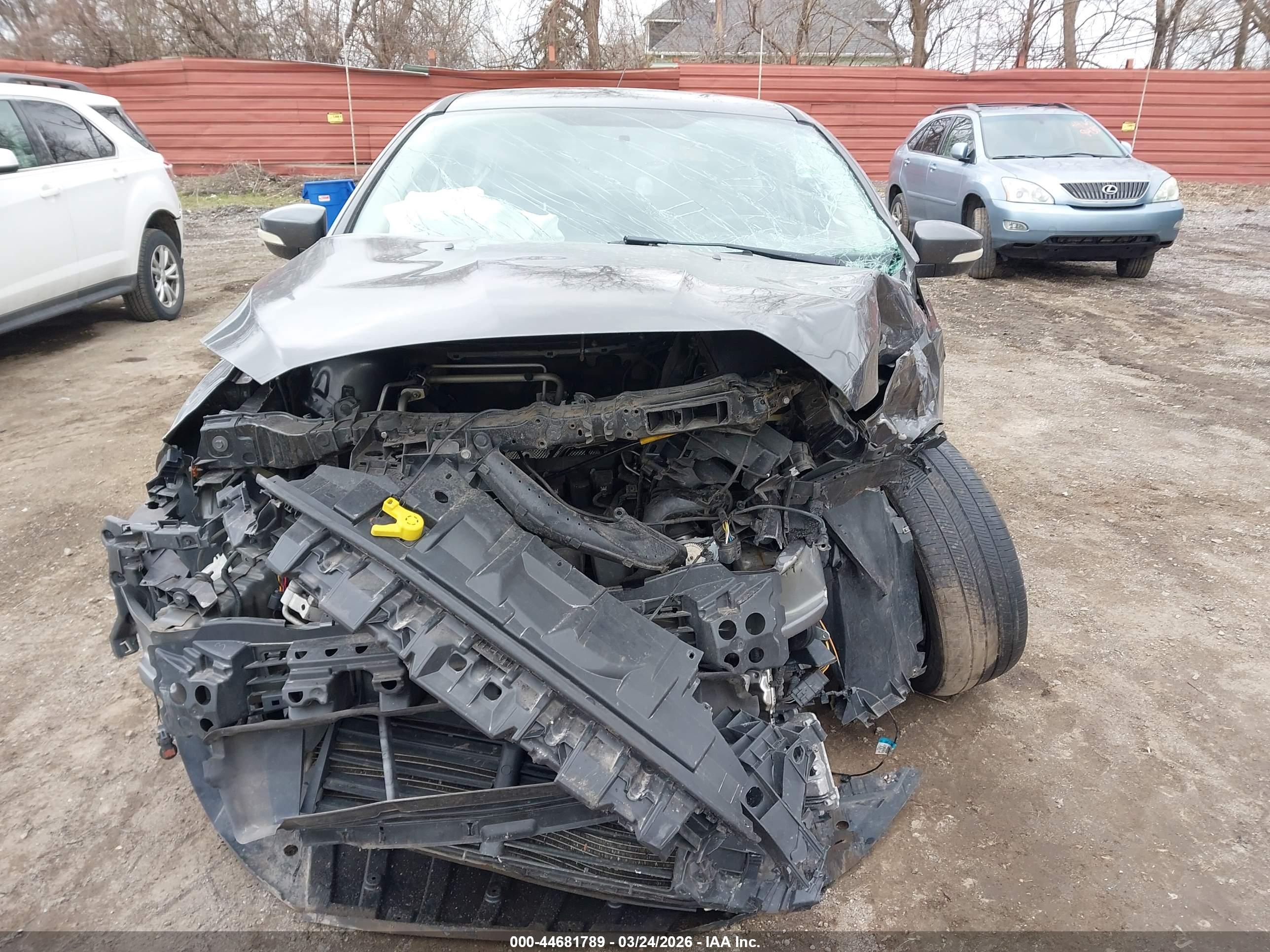 FORD FOCUS image 6
