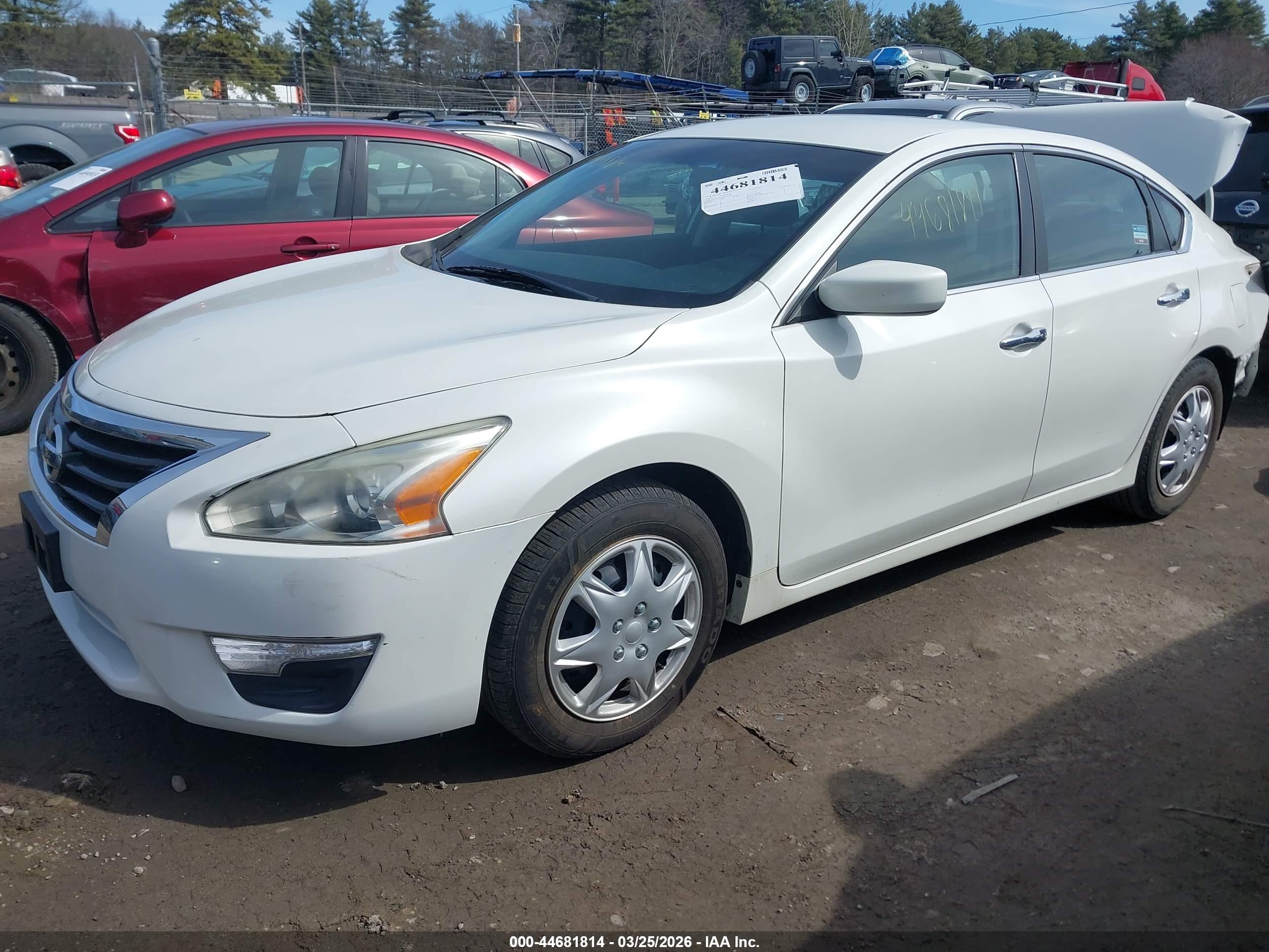 NISSAN ALTIMA image 2