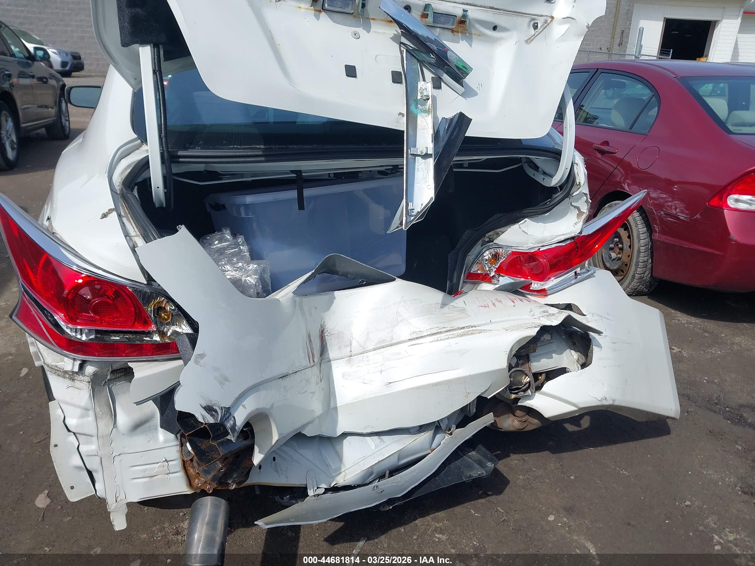 NISSAN ALTIMA image 6