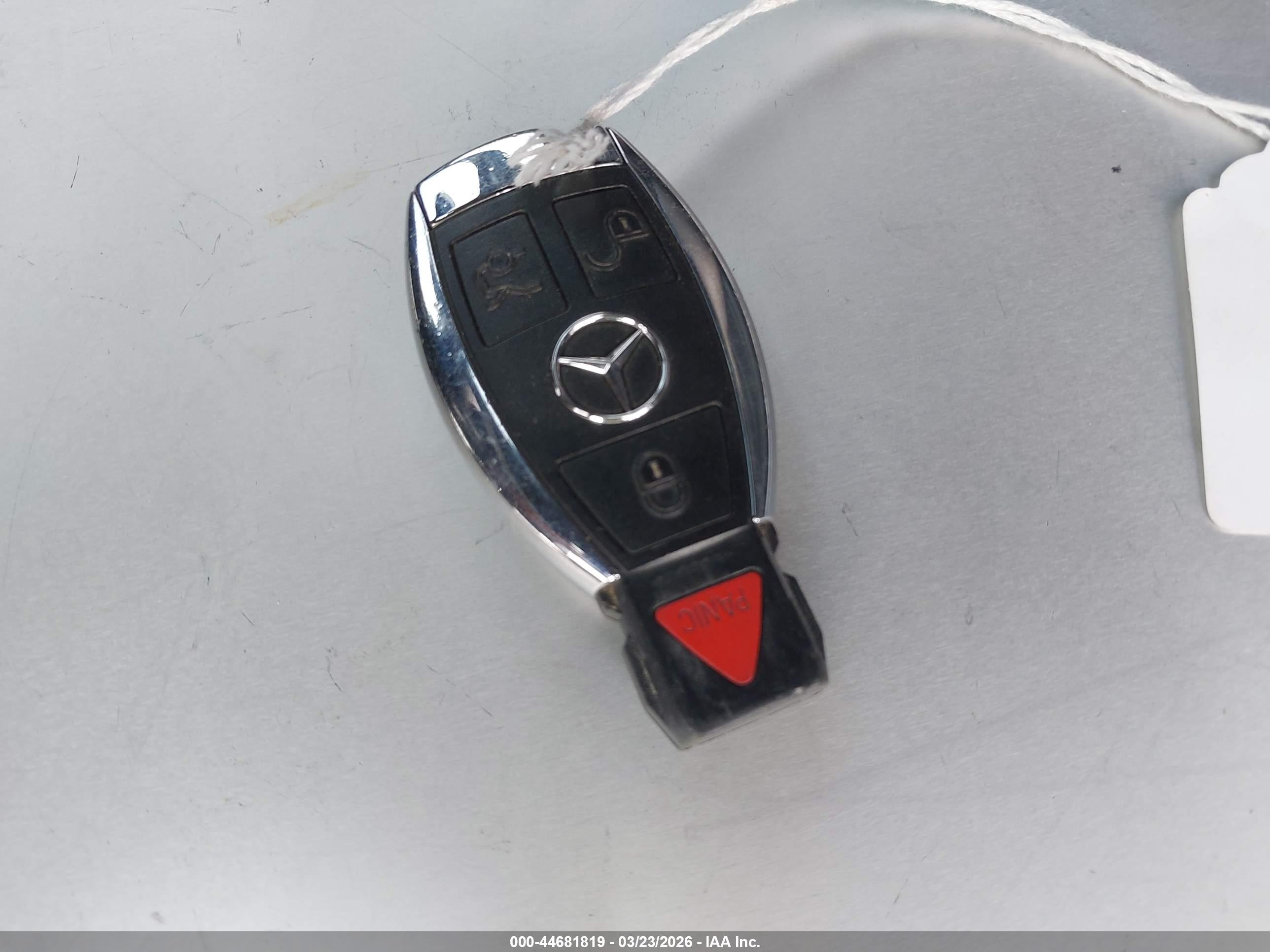 MERCEDES-BENZ C image 11