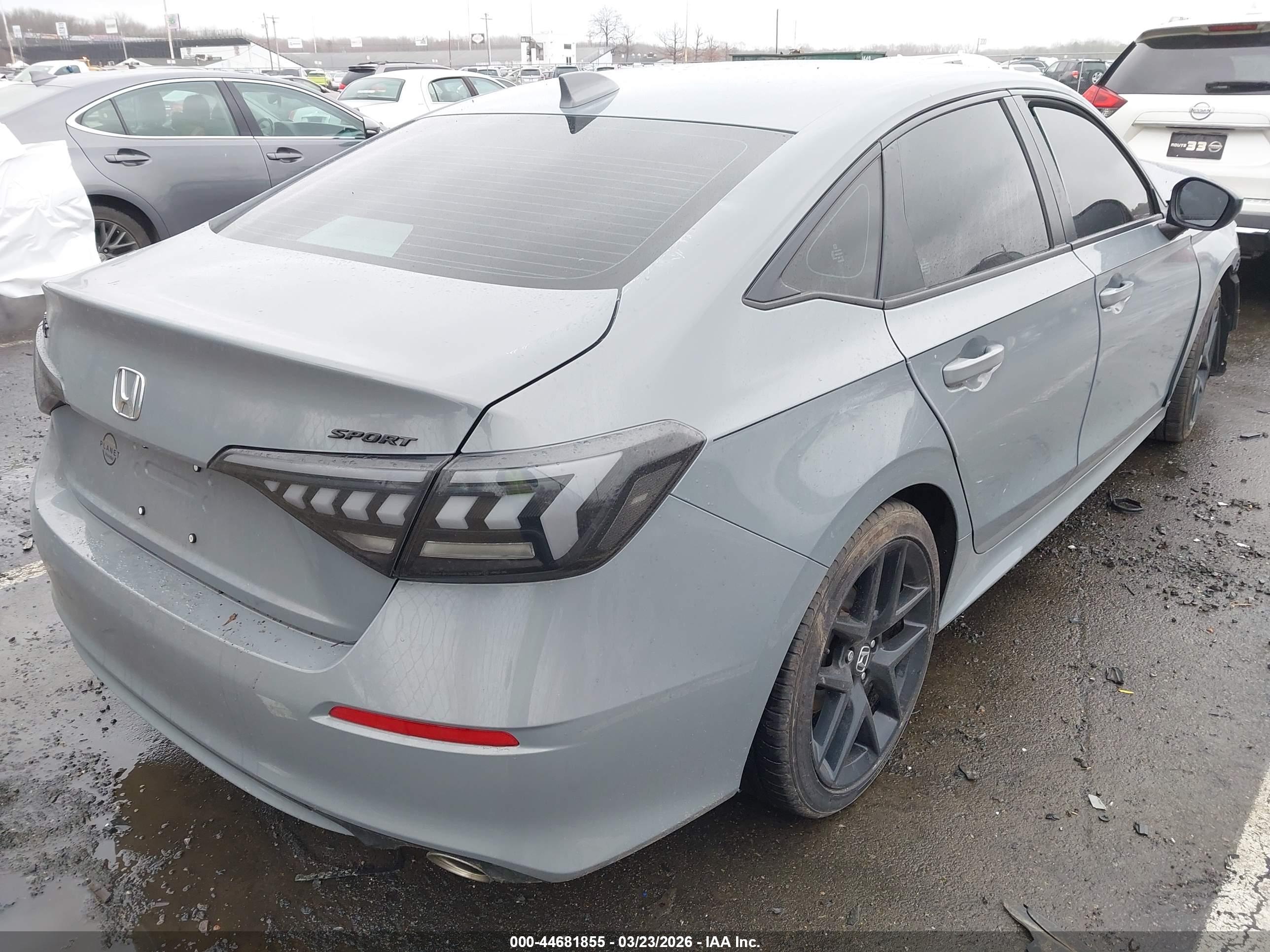 HONDA CIVIC image 4