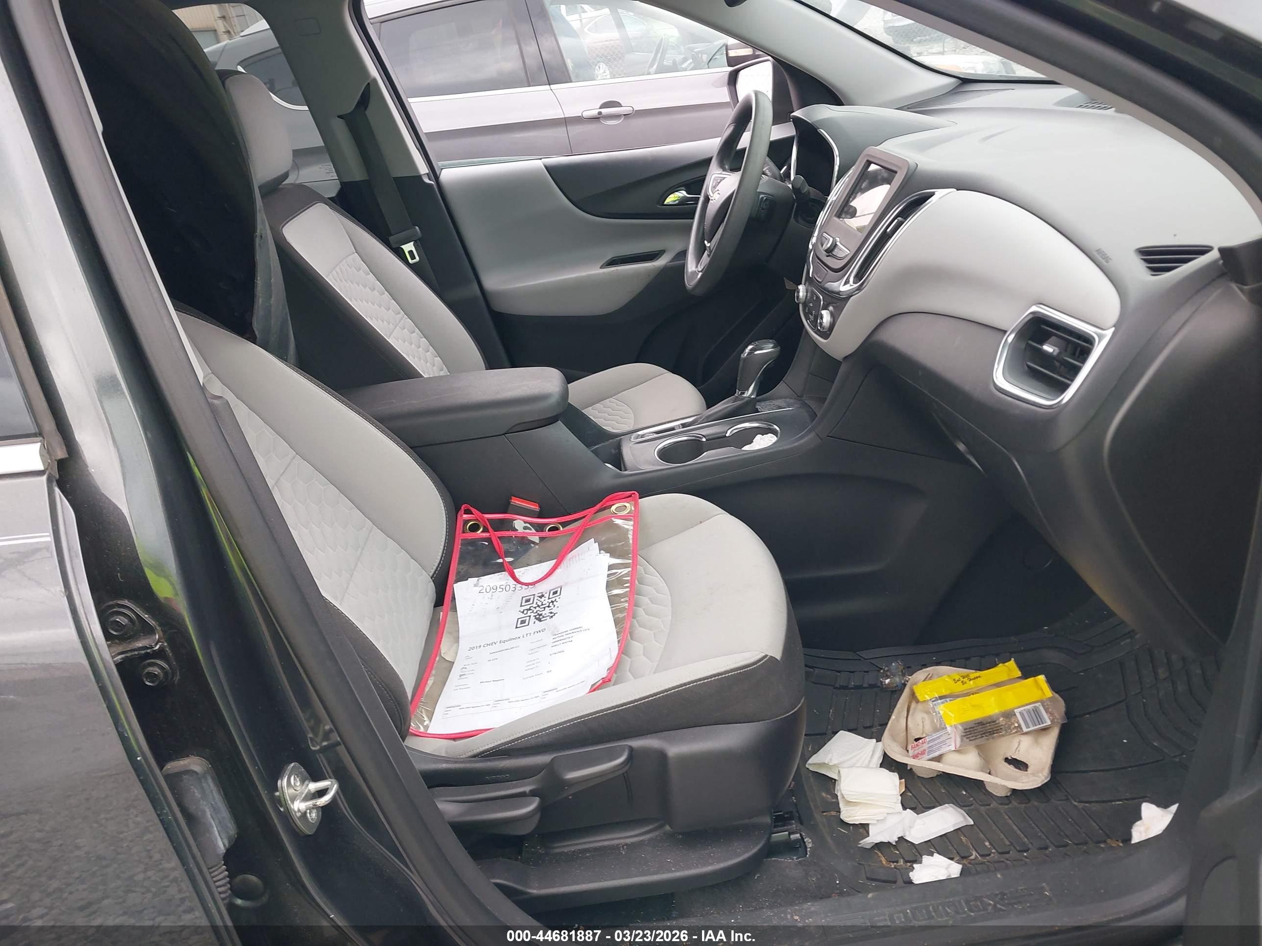 CHEVROLET EQUINOX image 5