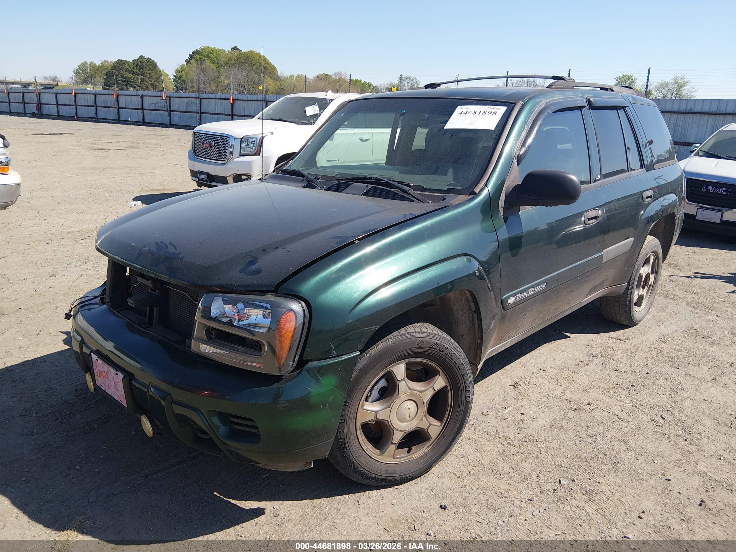 CHEVROLET TRAILBLAZER image 2