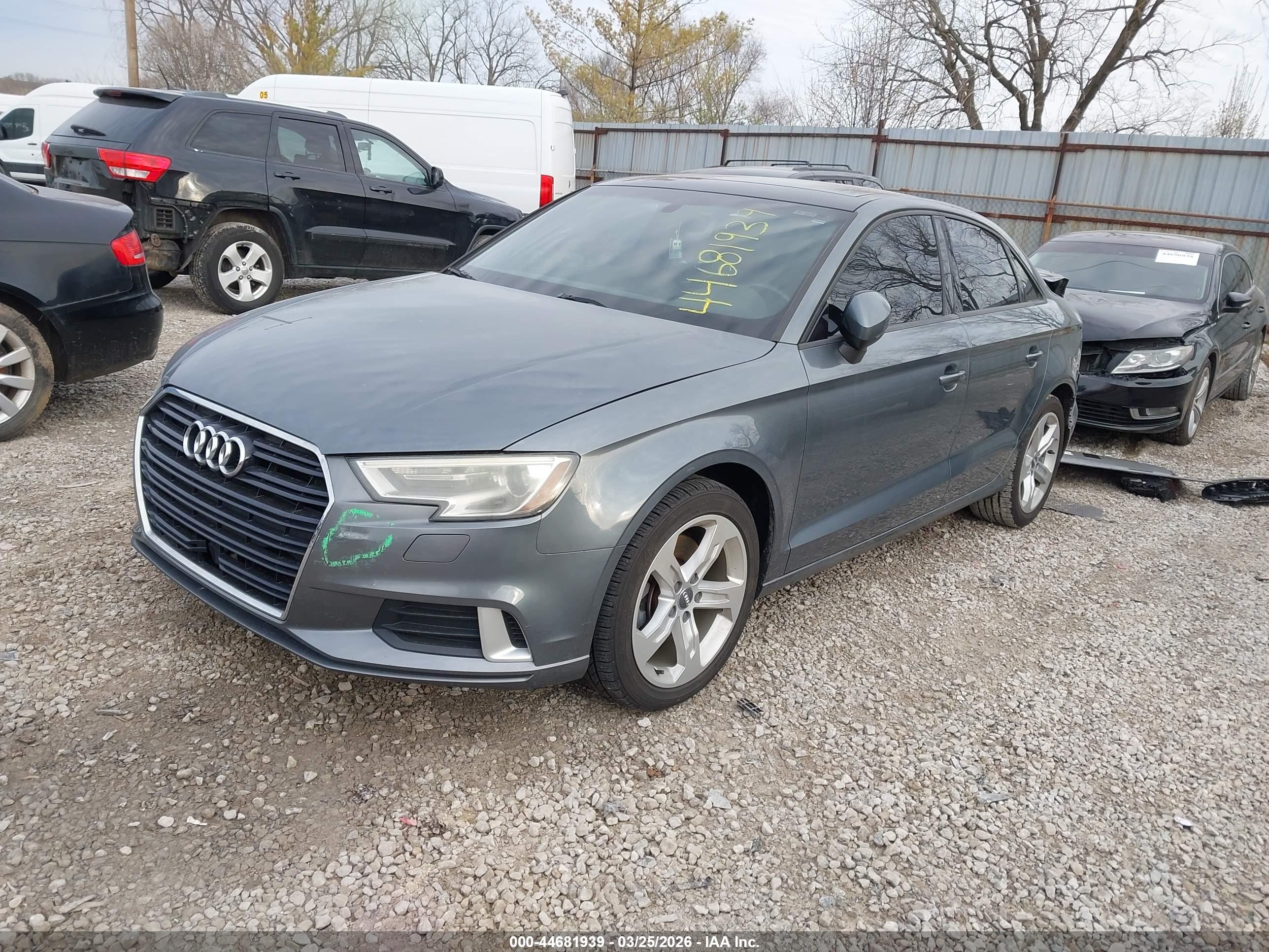 AUDI A3 image 2