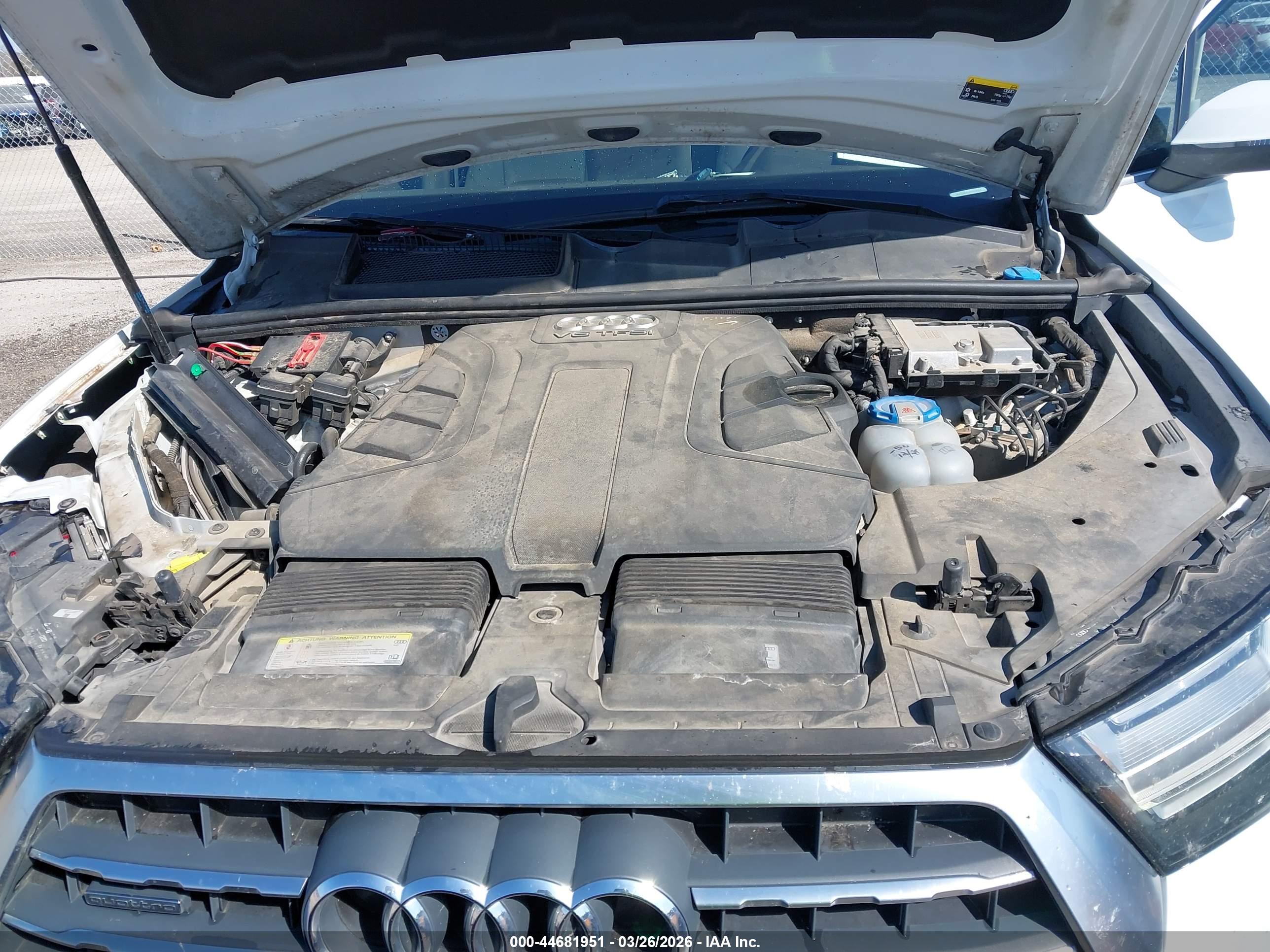 AUDI Q7 image 10