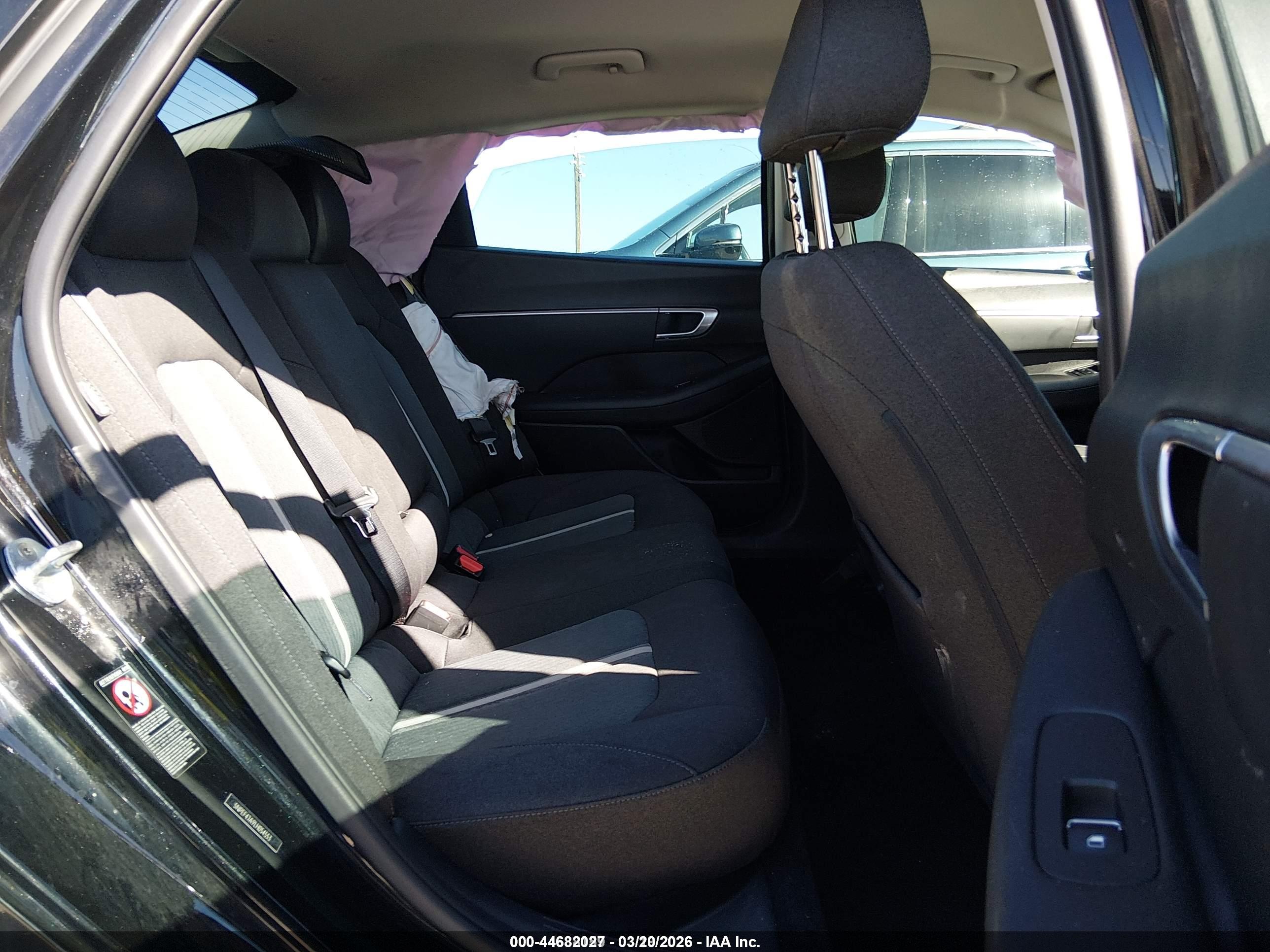 HYUNDAI SONATA image 8