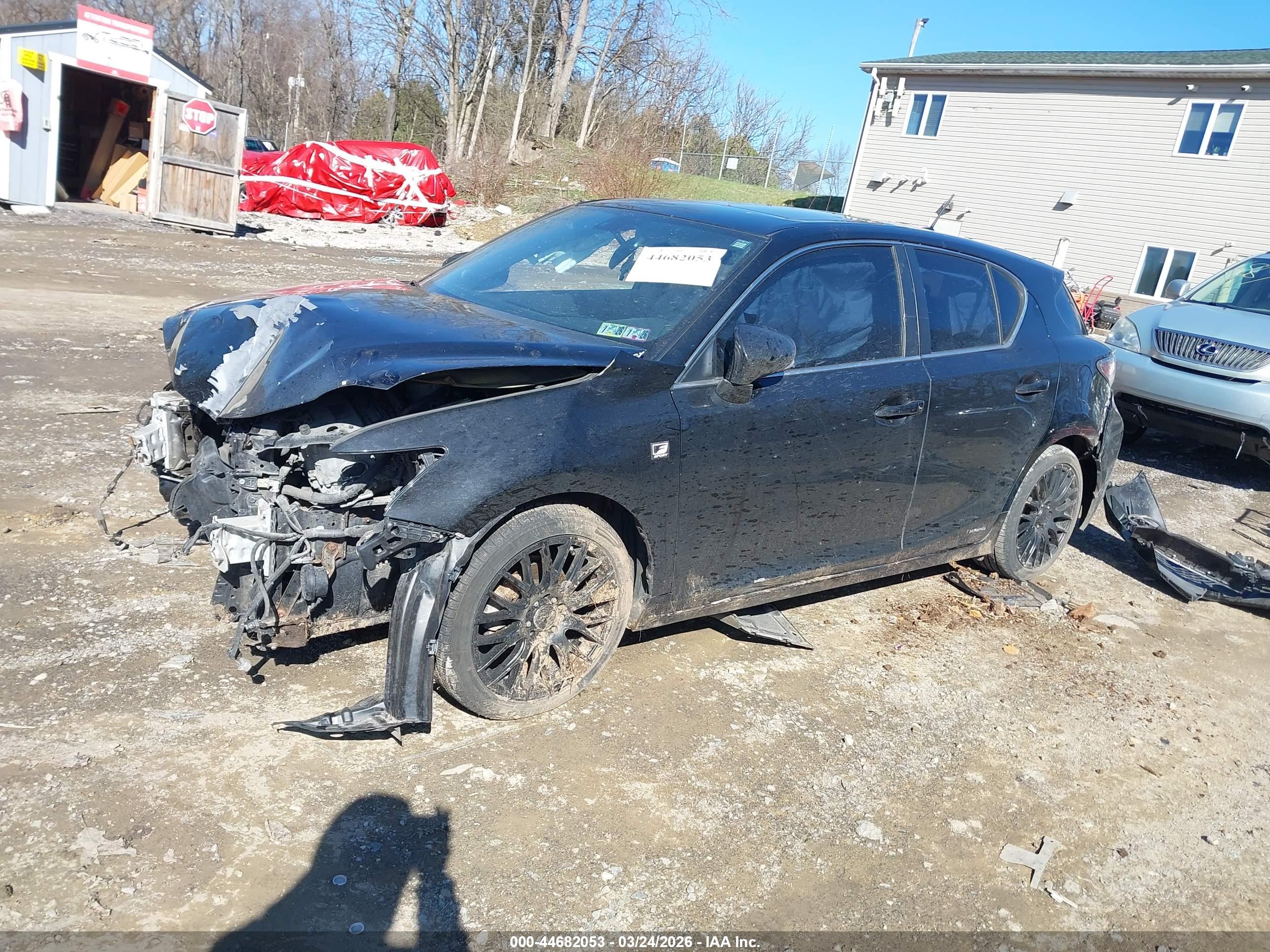 LEXUS CT image 2