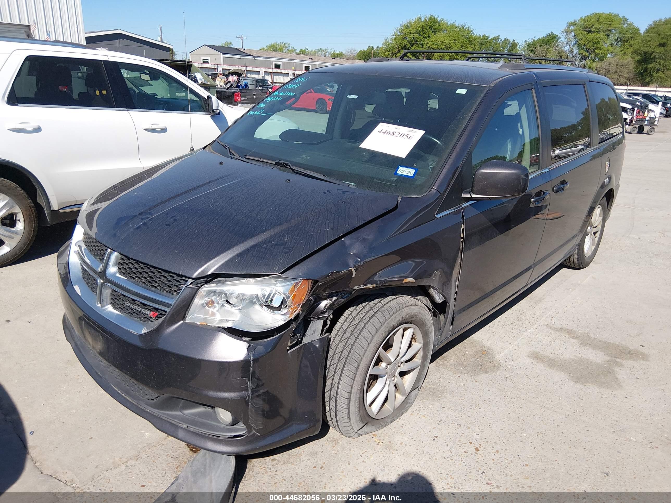 DODGE GRAND image 2