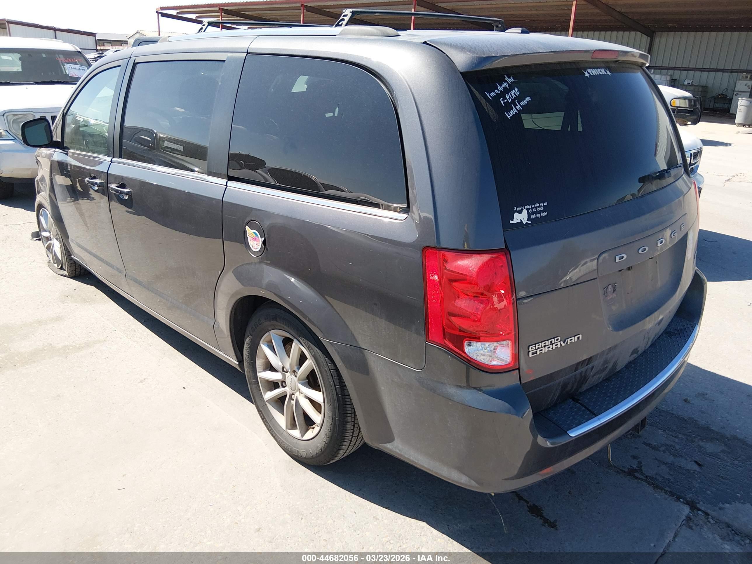 DODGE GRAND image 3