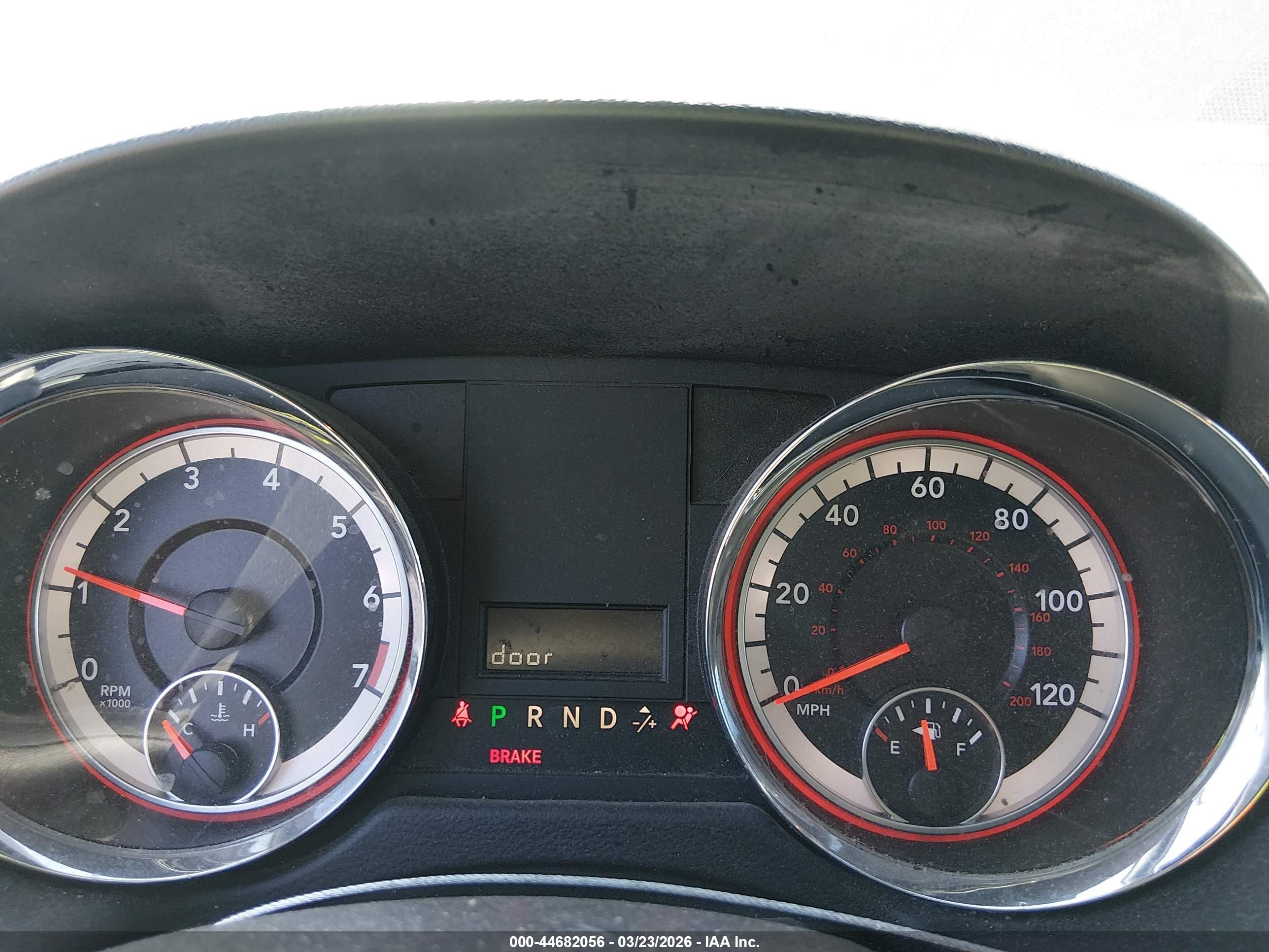 DODGE GRAND image 7