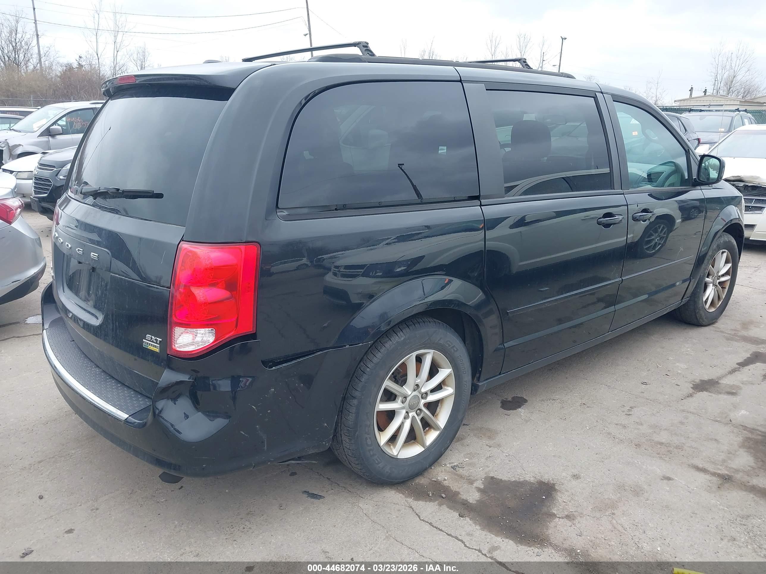 DODGE GRAND image 4