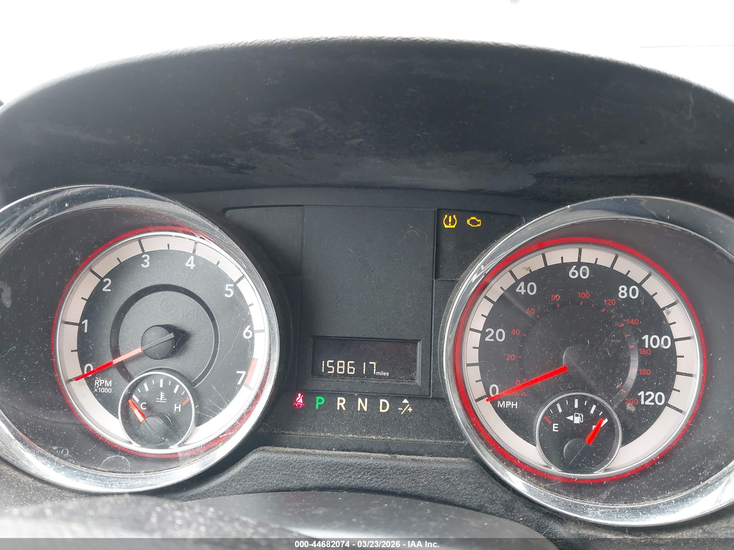 DODGE GRAND image 7