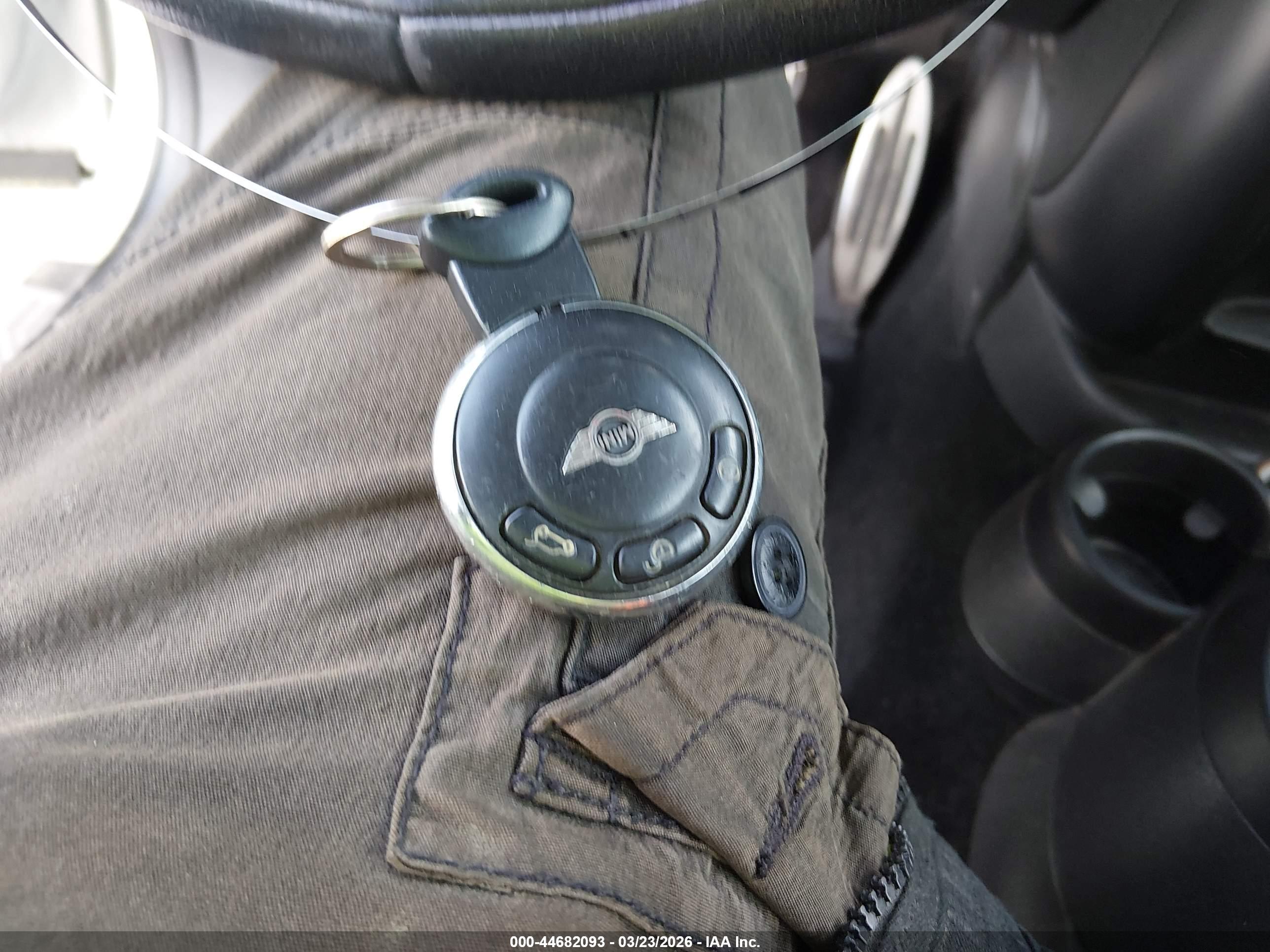 MINI COUNTRYMAN image 11