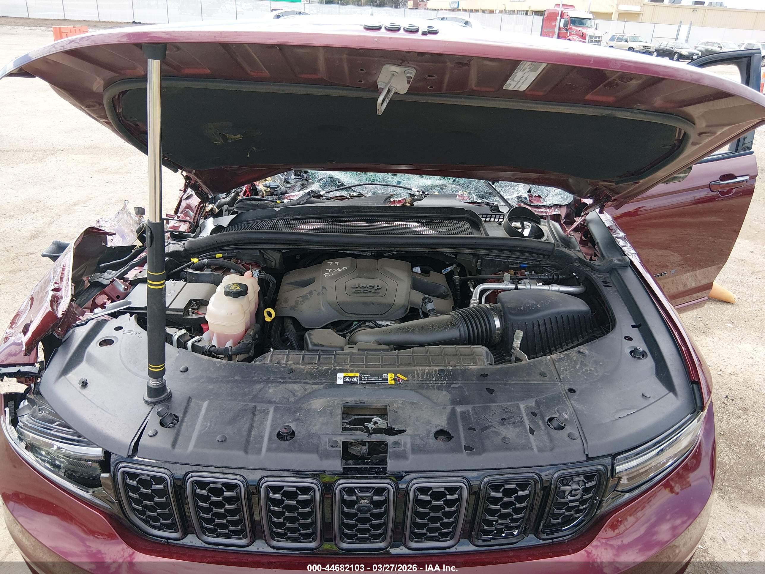 JEEP GRAND image 10