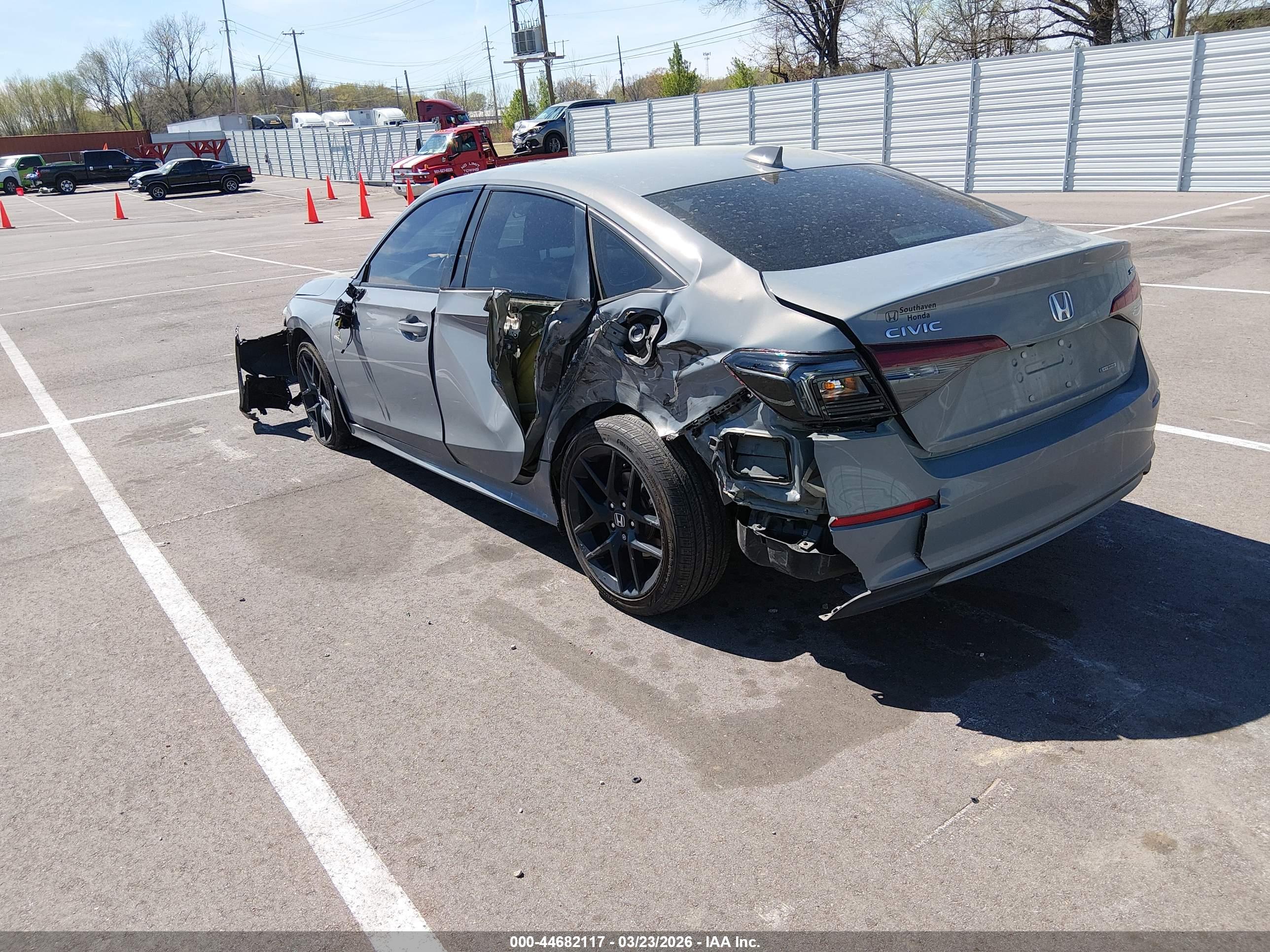 HONDA CIVIC image 3