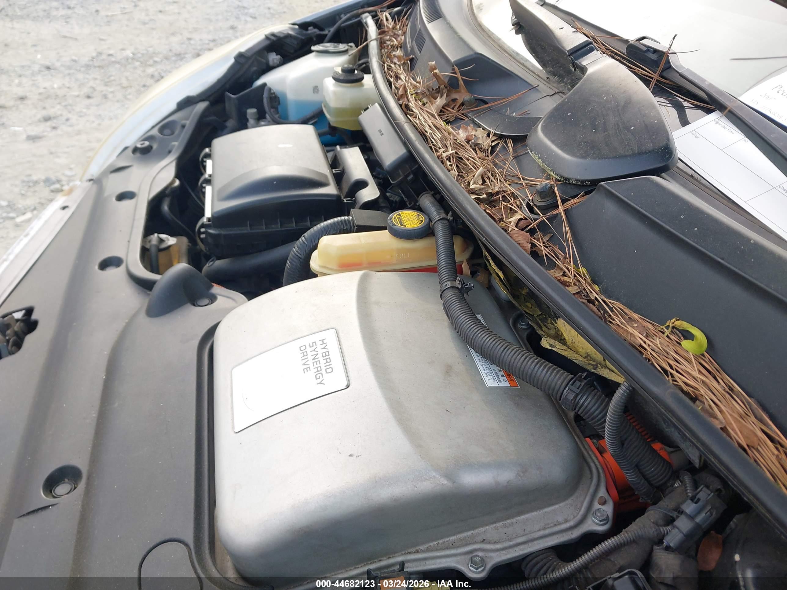 TOYOTA PRIUS image 10
