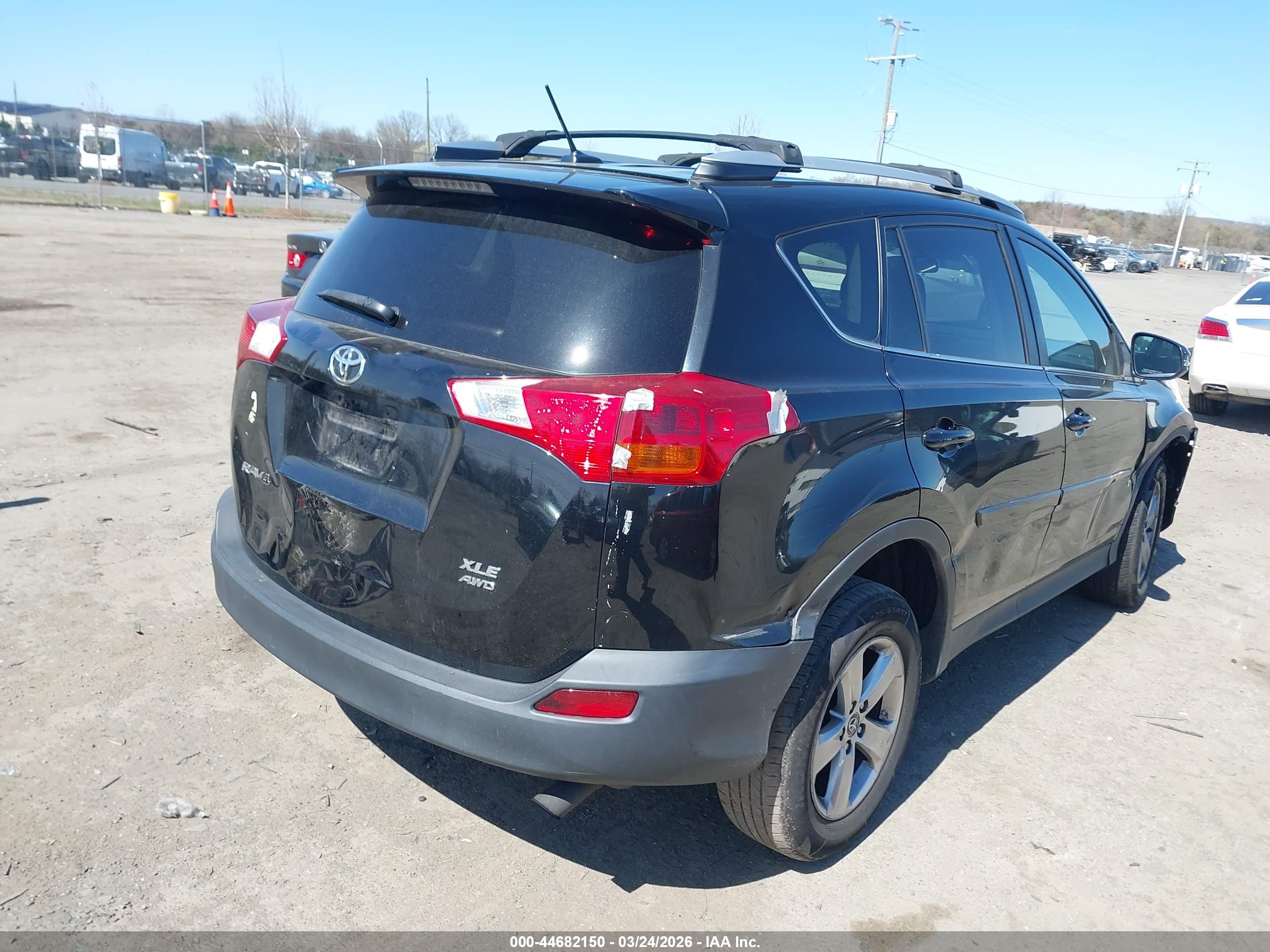 TOYOTA RAV4 image 4