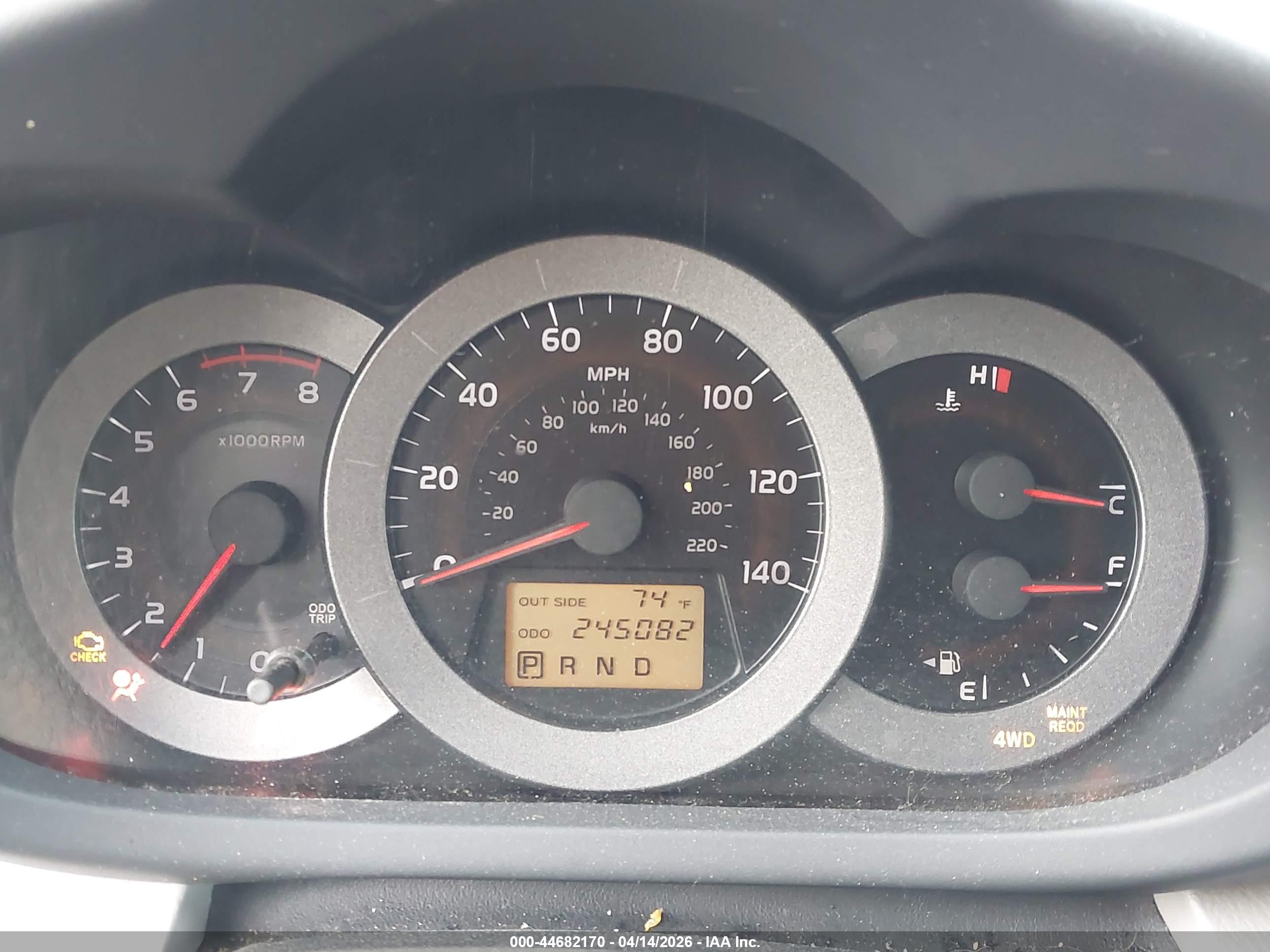 TOYOTA RAV4 image 7