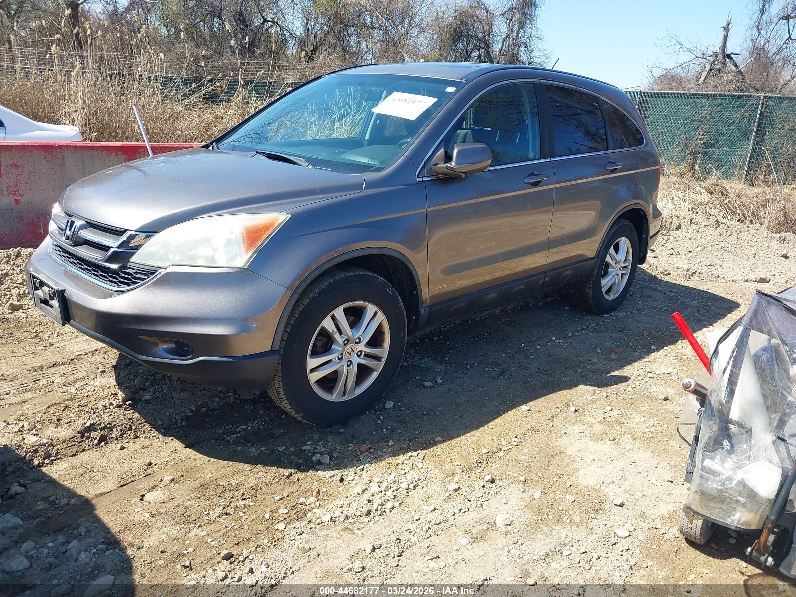 HONDA CR-V image 2