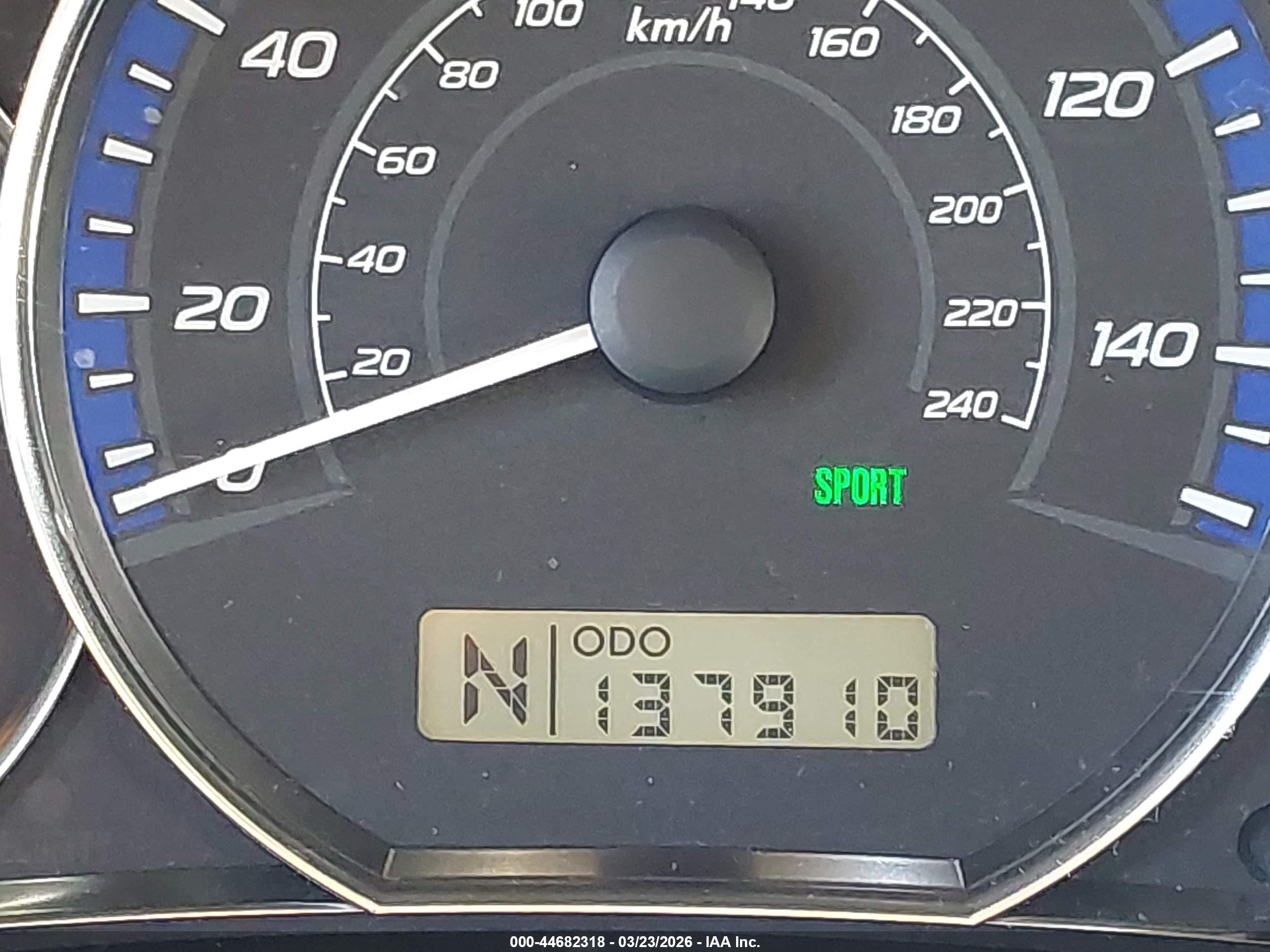 SUBARU FORESTER image 7