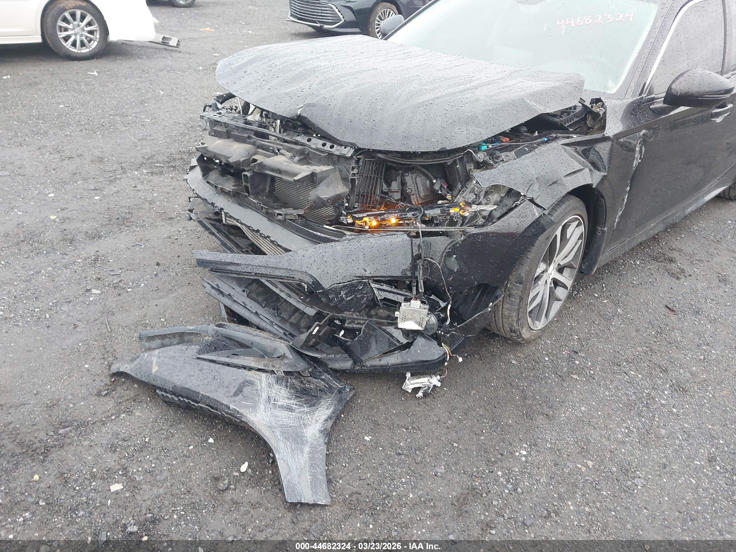 HONDA CIVIC image 6