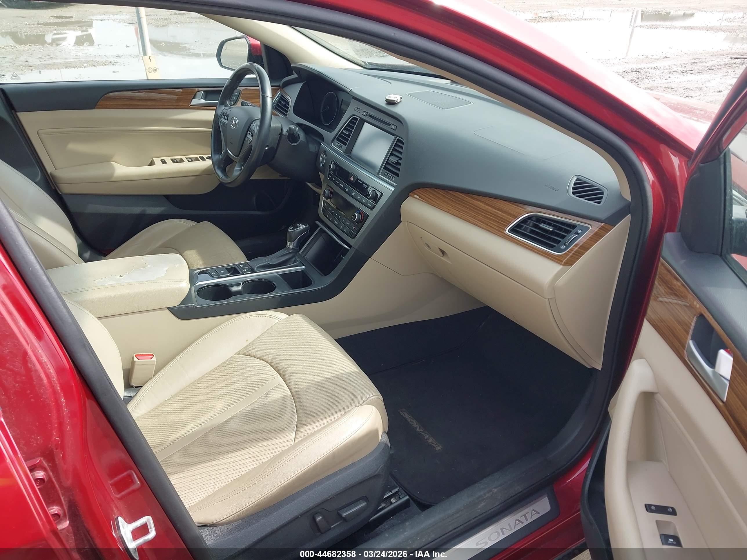 HYUNDAI SONATA image 5
