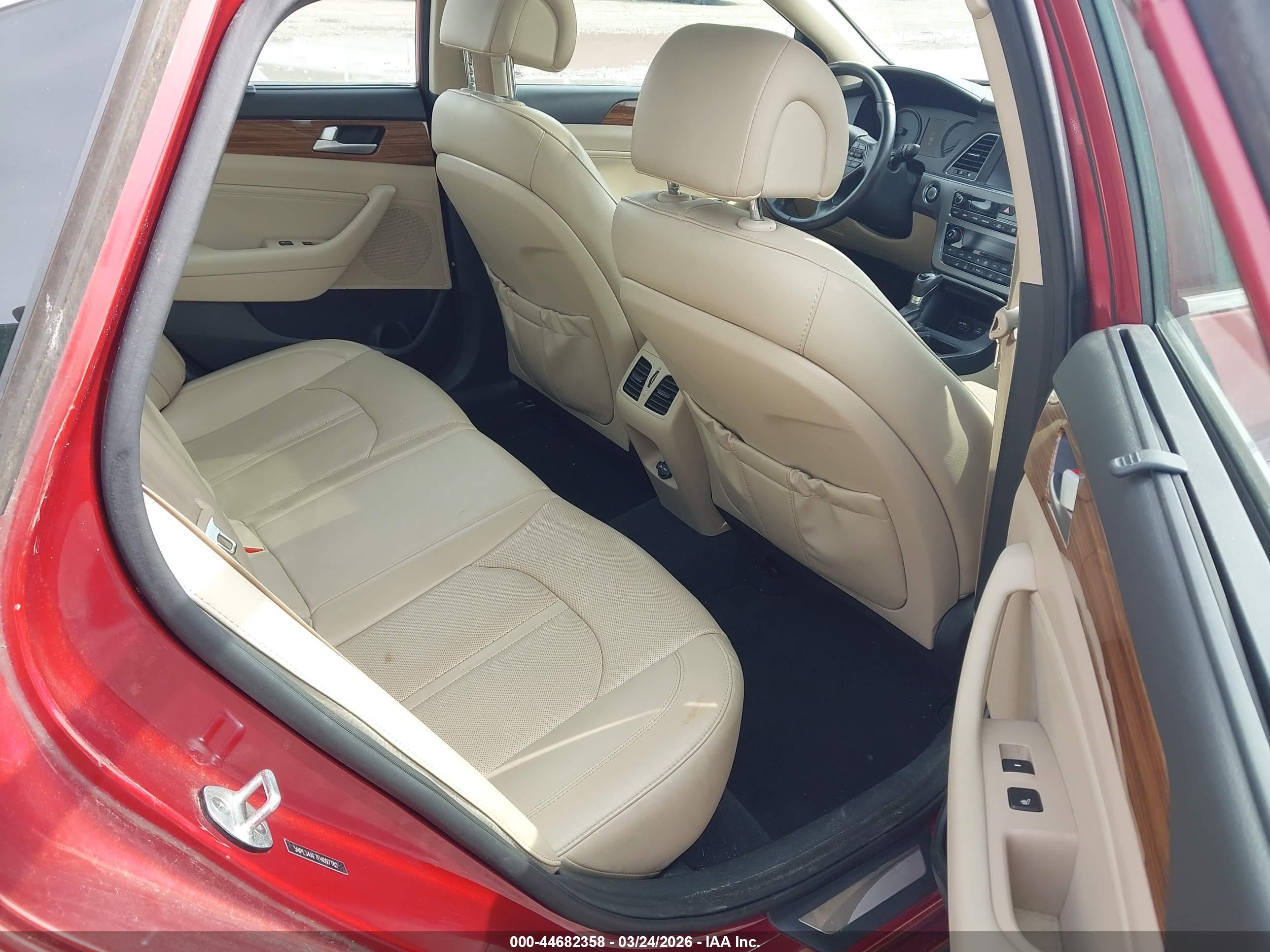 HYUNDAI SONATA image 8