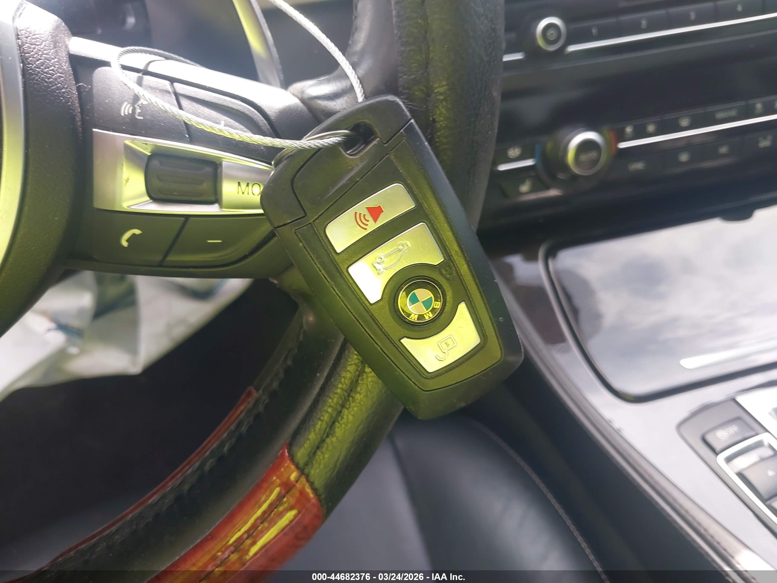 BMW 535I image 11