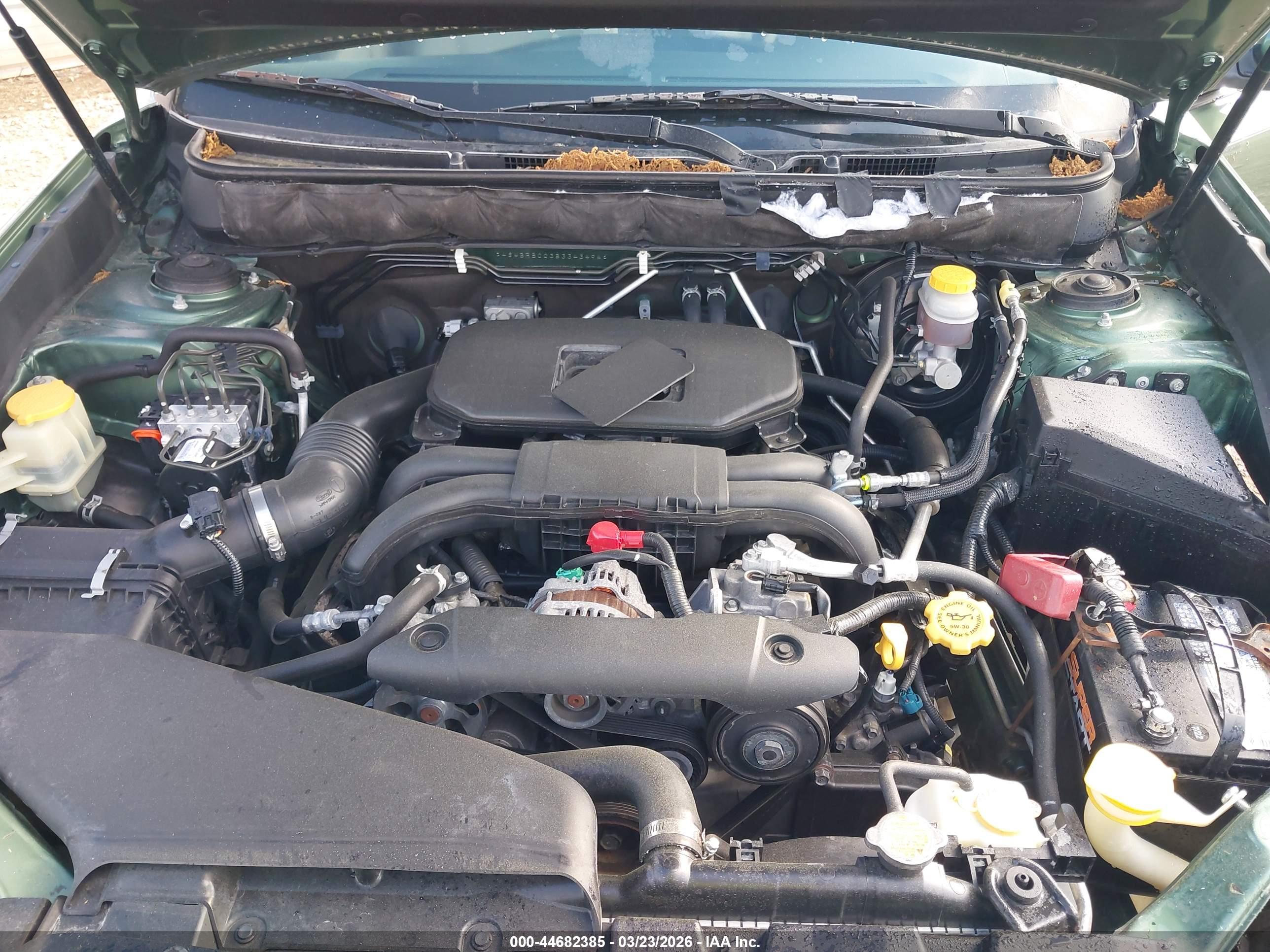 SUBARU OUTBACK image 10