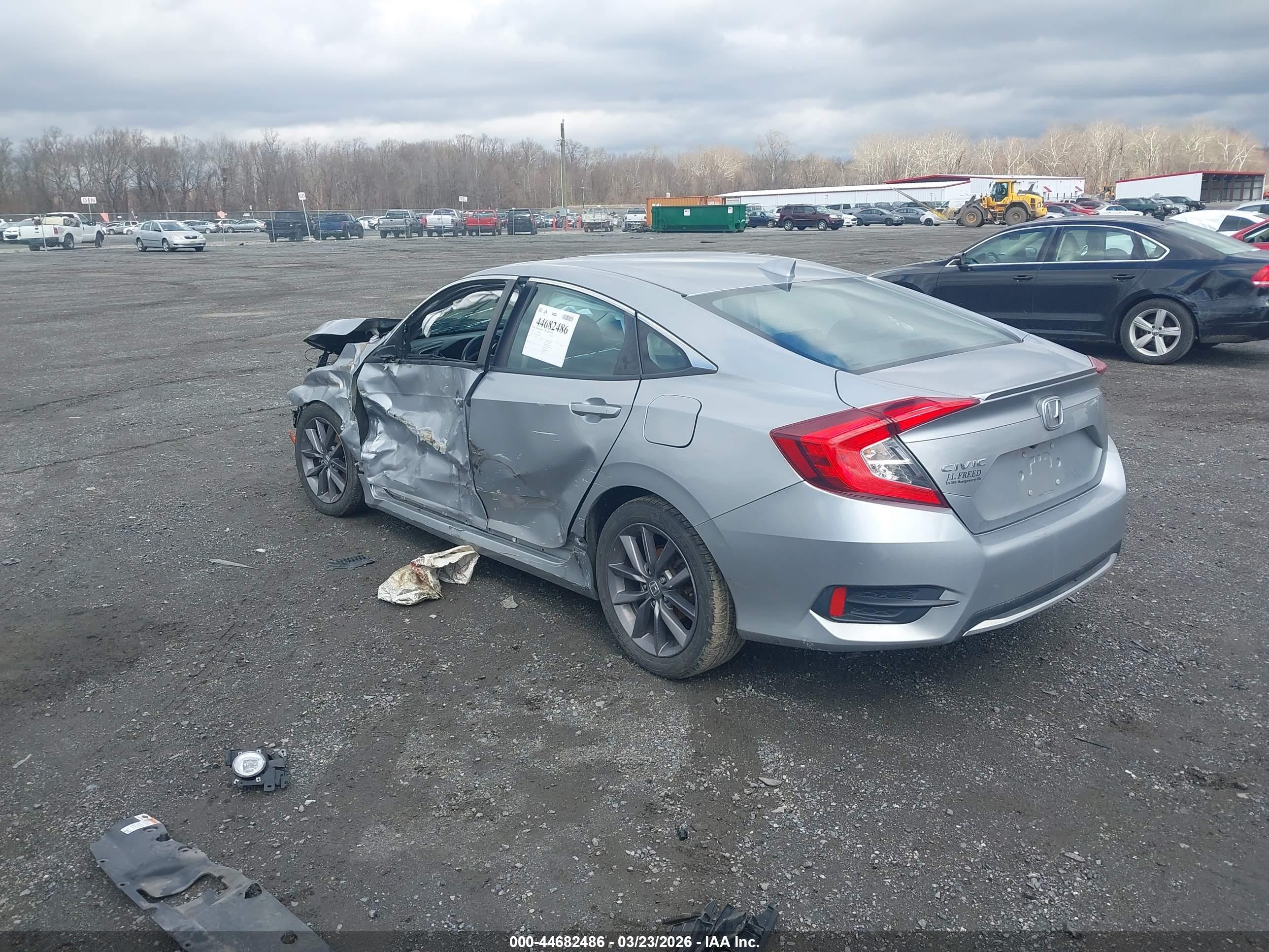 HONDA CIVIC image 3