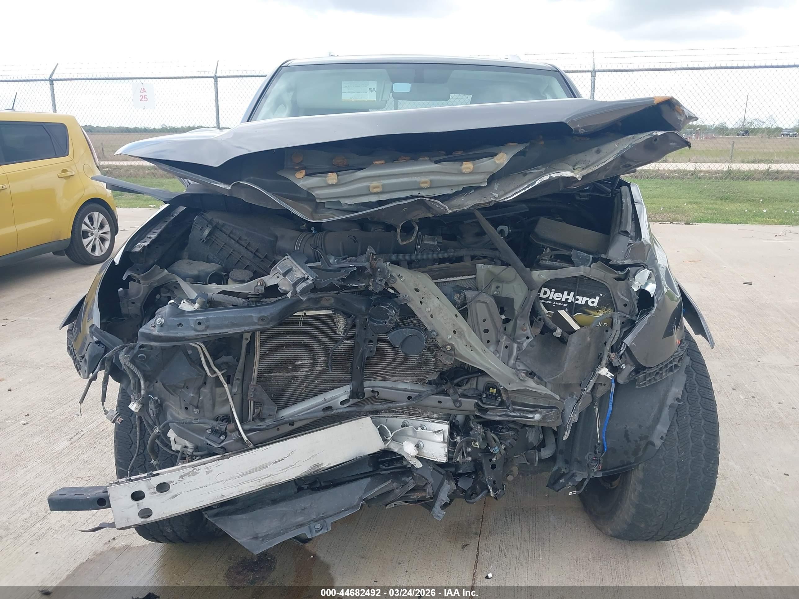 TOYOTA 4RUNNER image 6