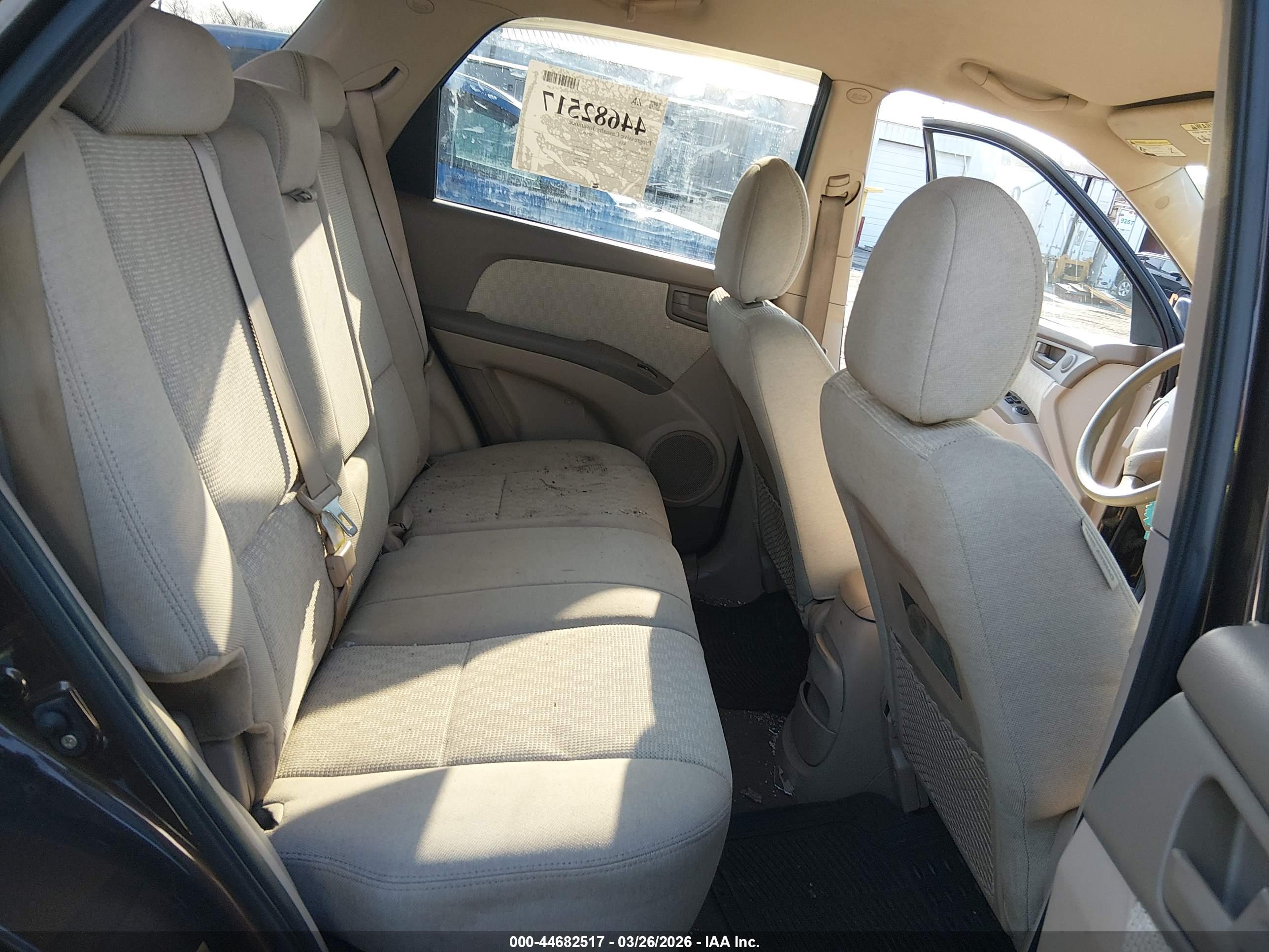 KIA SPORTAGE image 8