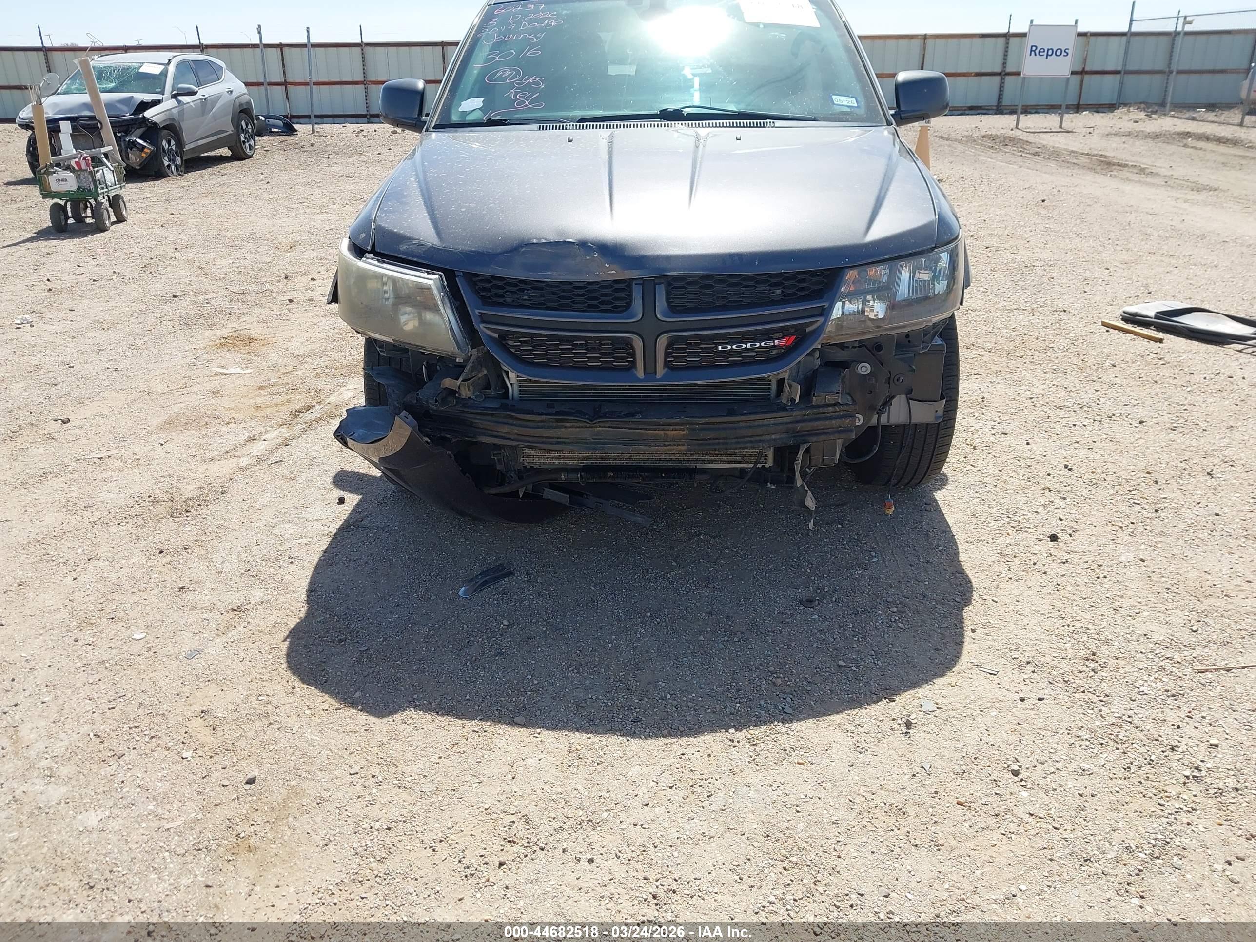 DODGE JOURNEY image 6