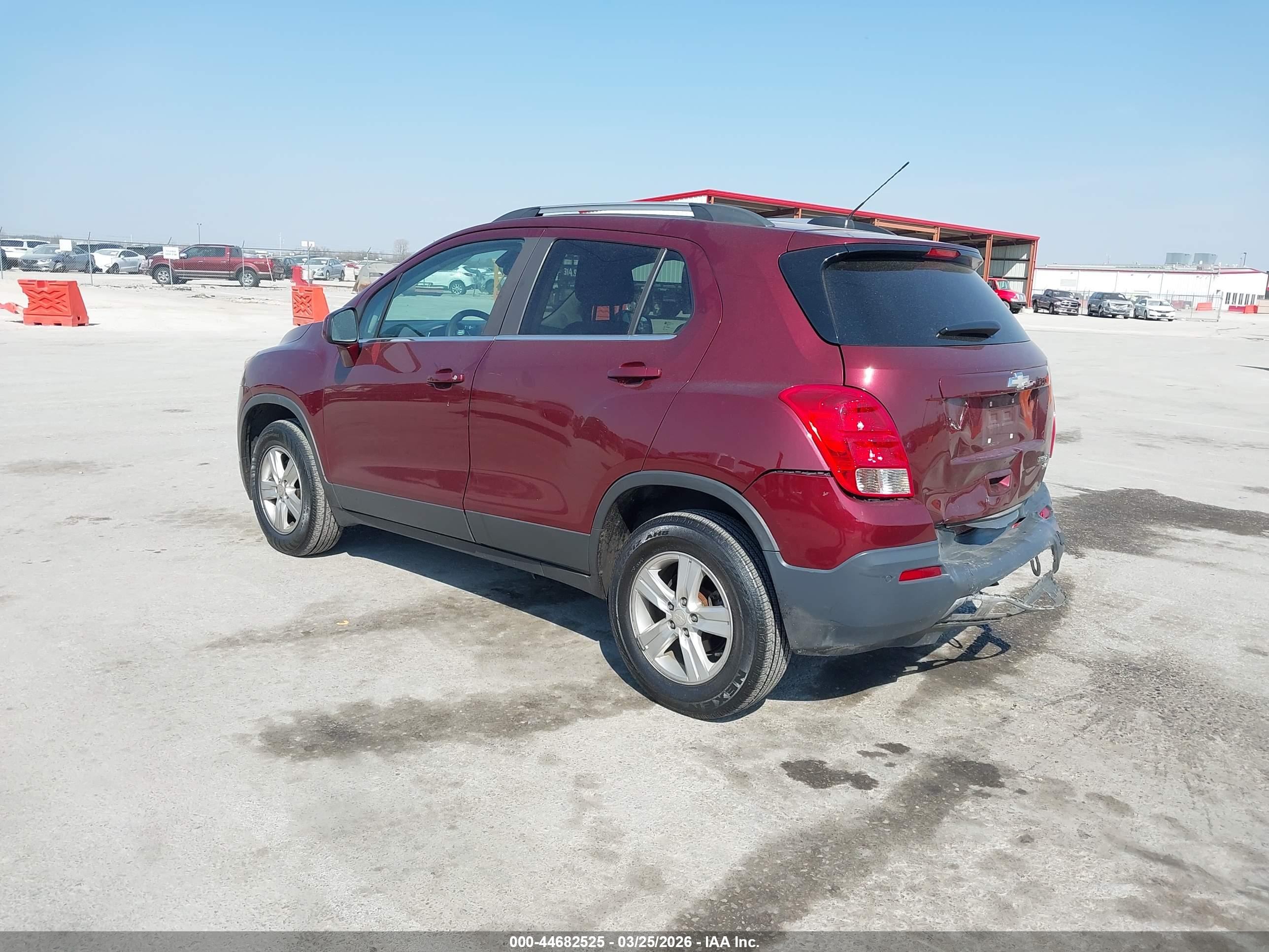 CHEVROLET TRAX image 3