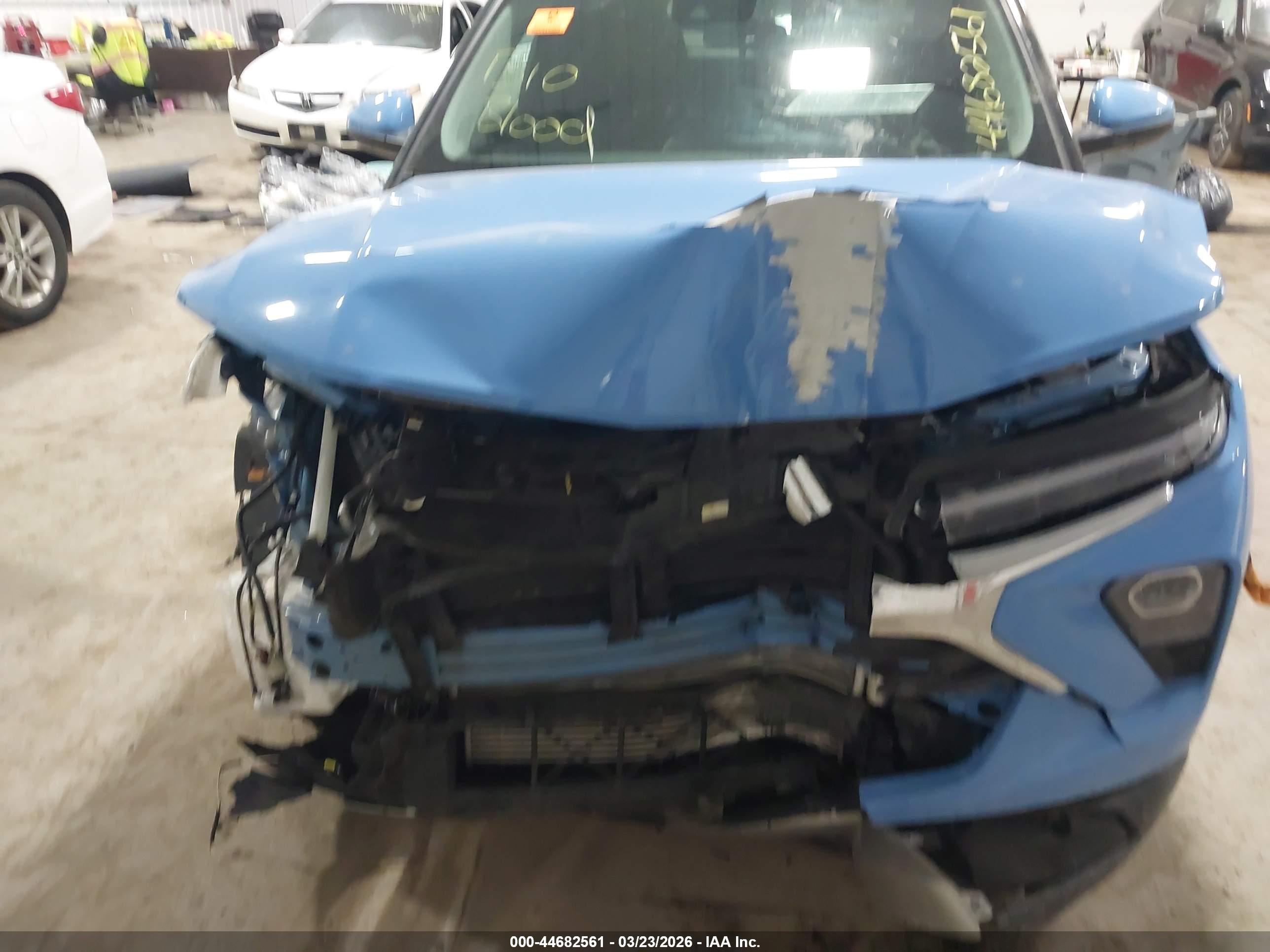 CHEVROLET TRAILBLAZER image 6