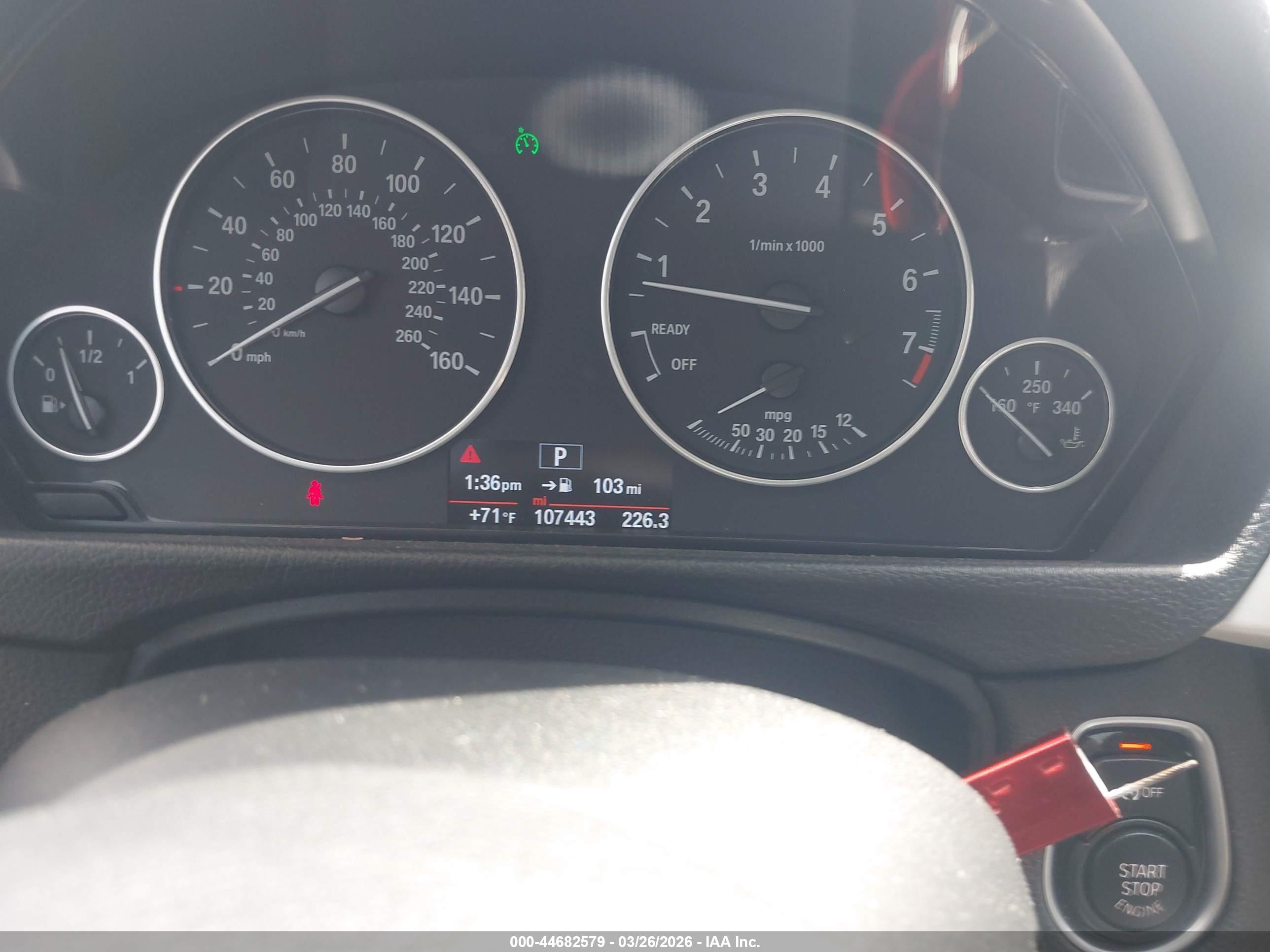 BMW 320I image 7