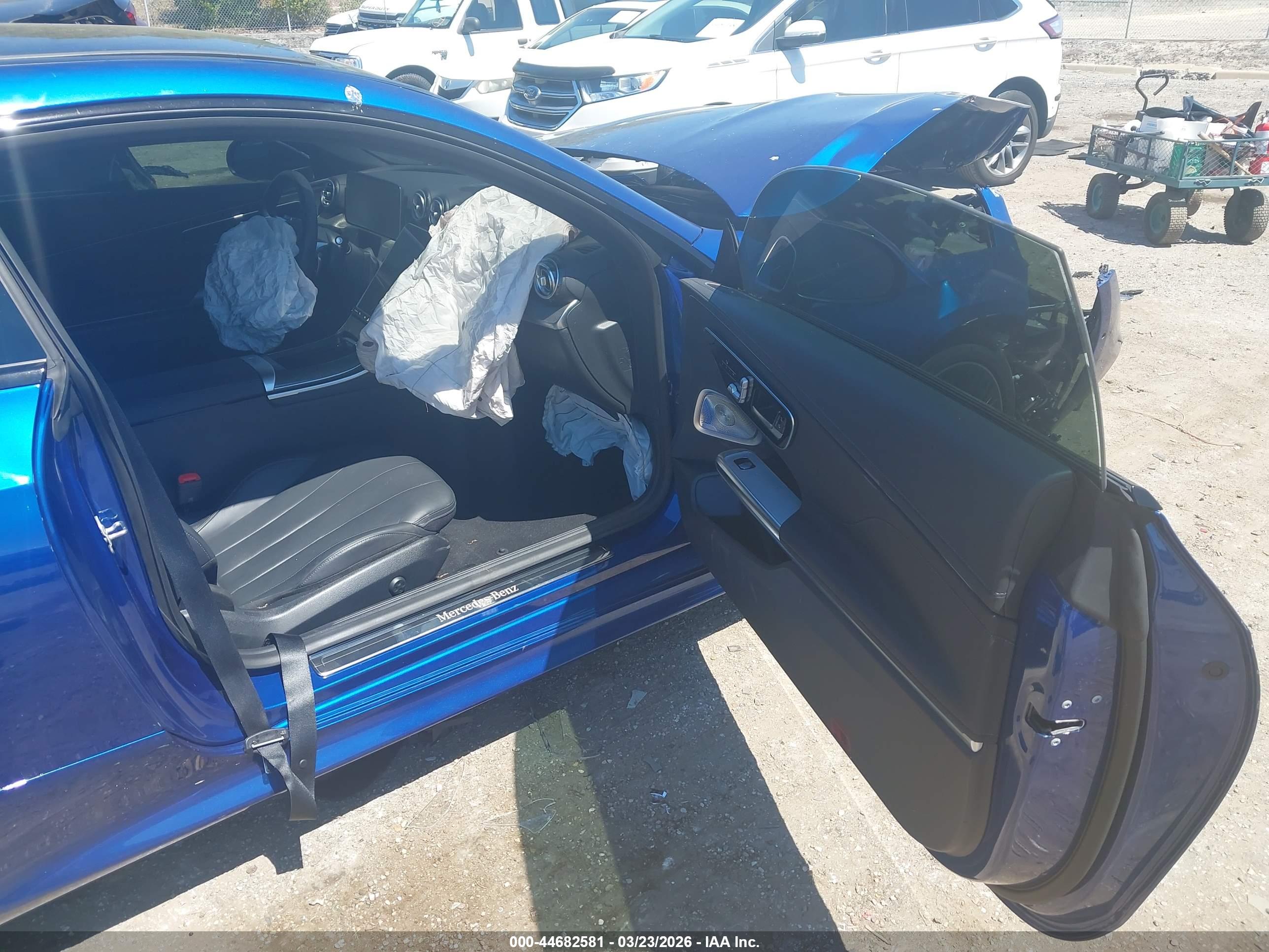 MERCEDES-BENZ CLE image 5