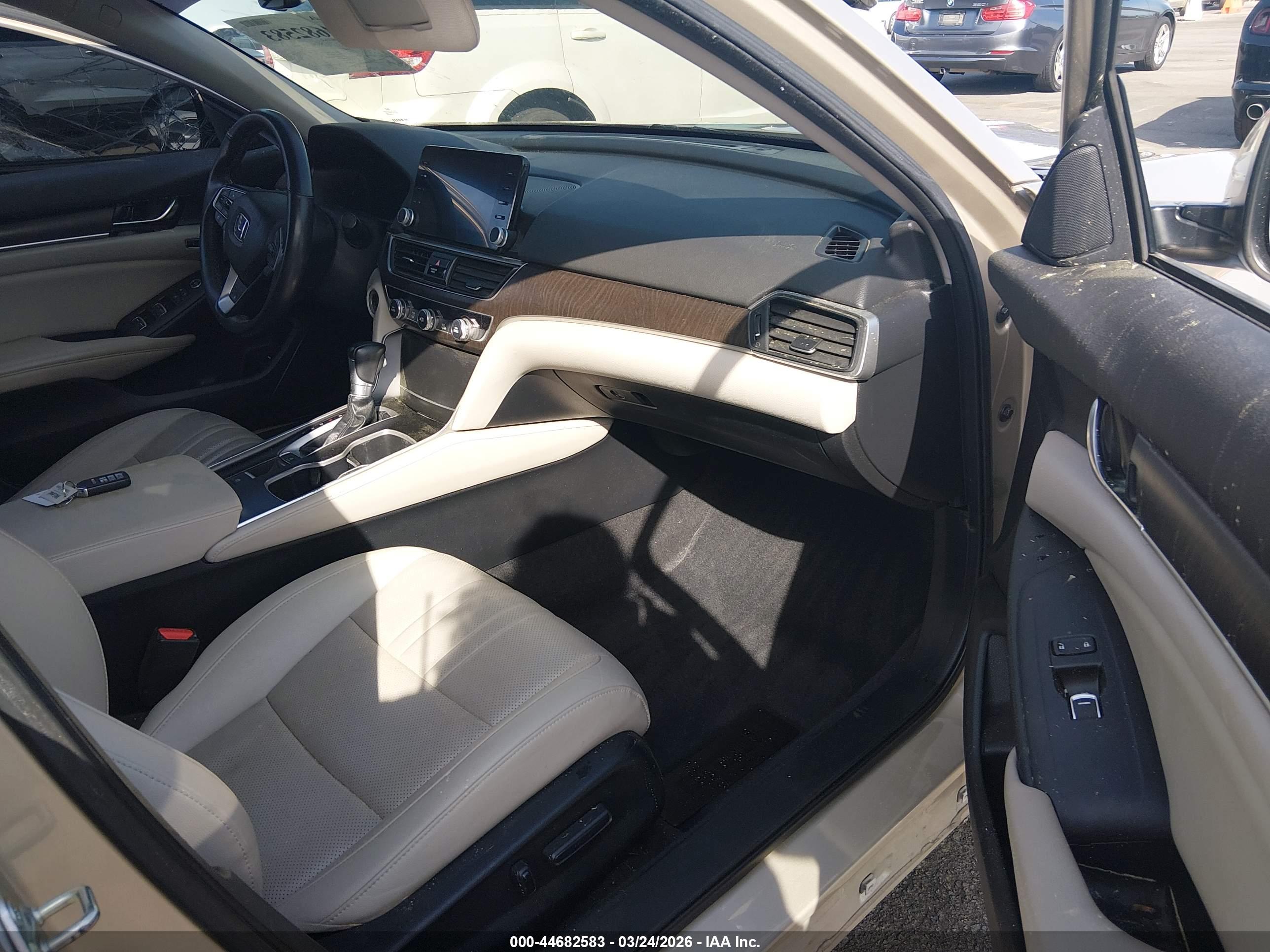 HONDA ACCORD image 5