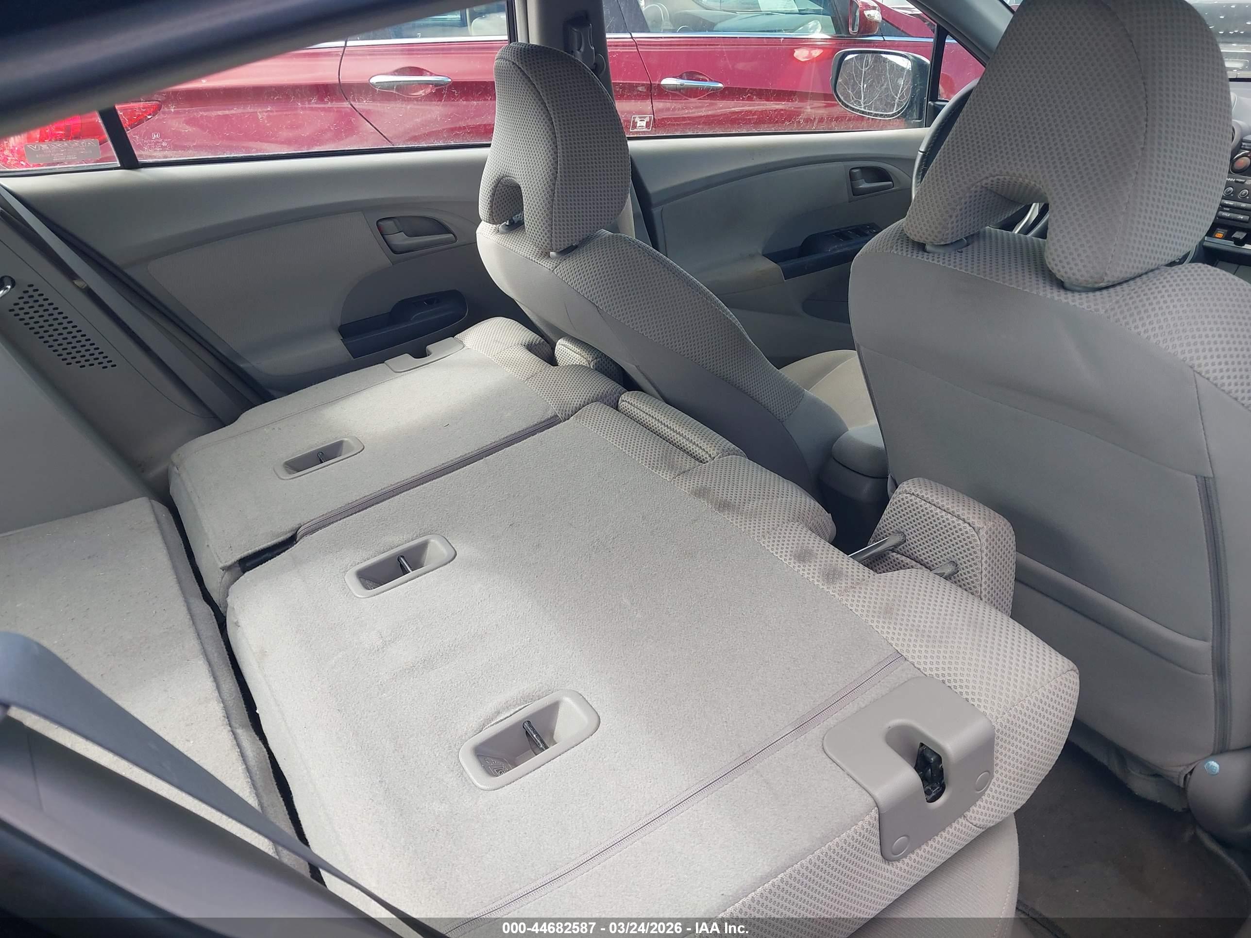 HONDA INSIGHT image 8