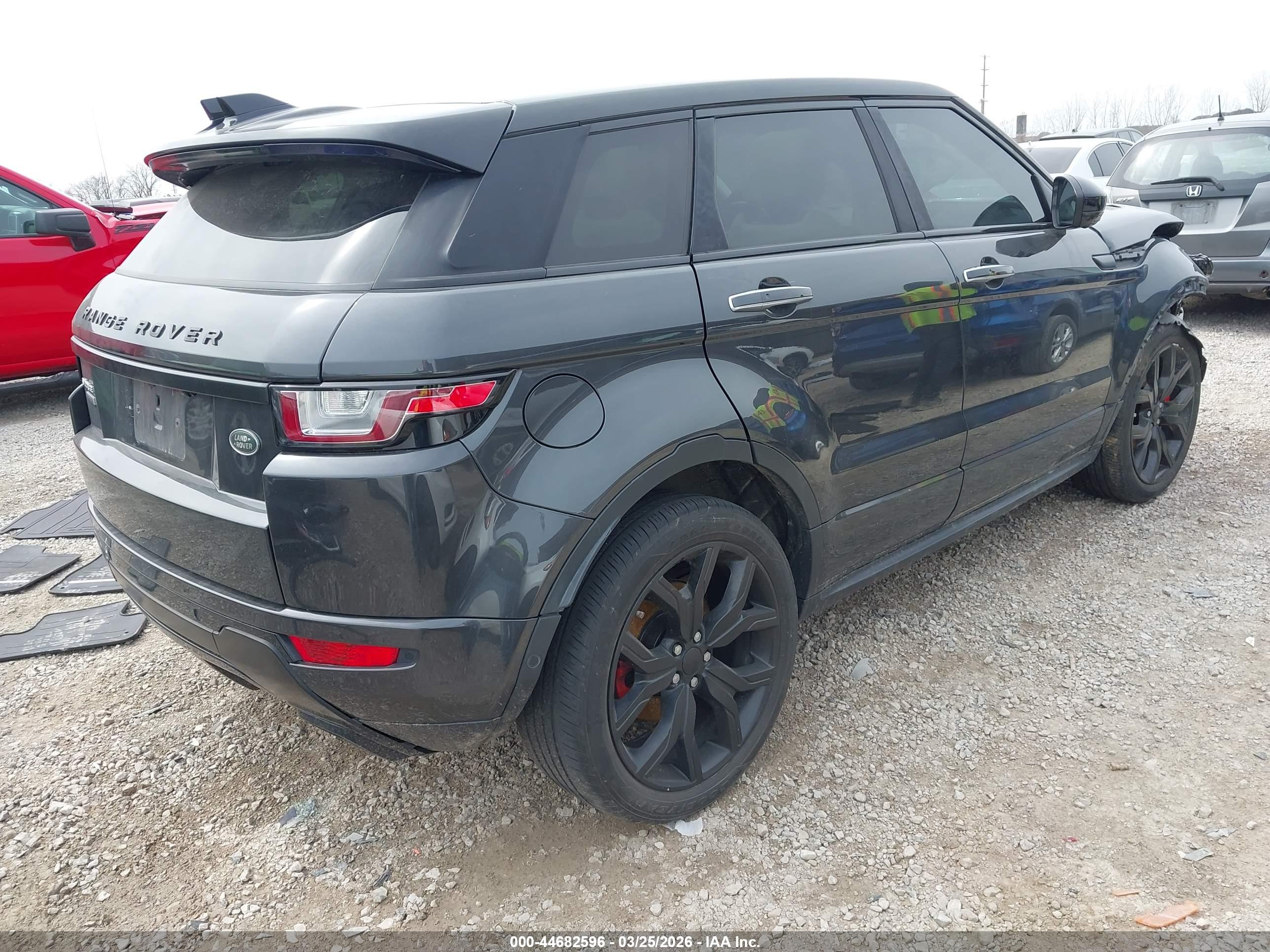 LAND ROVER image 4