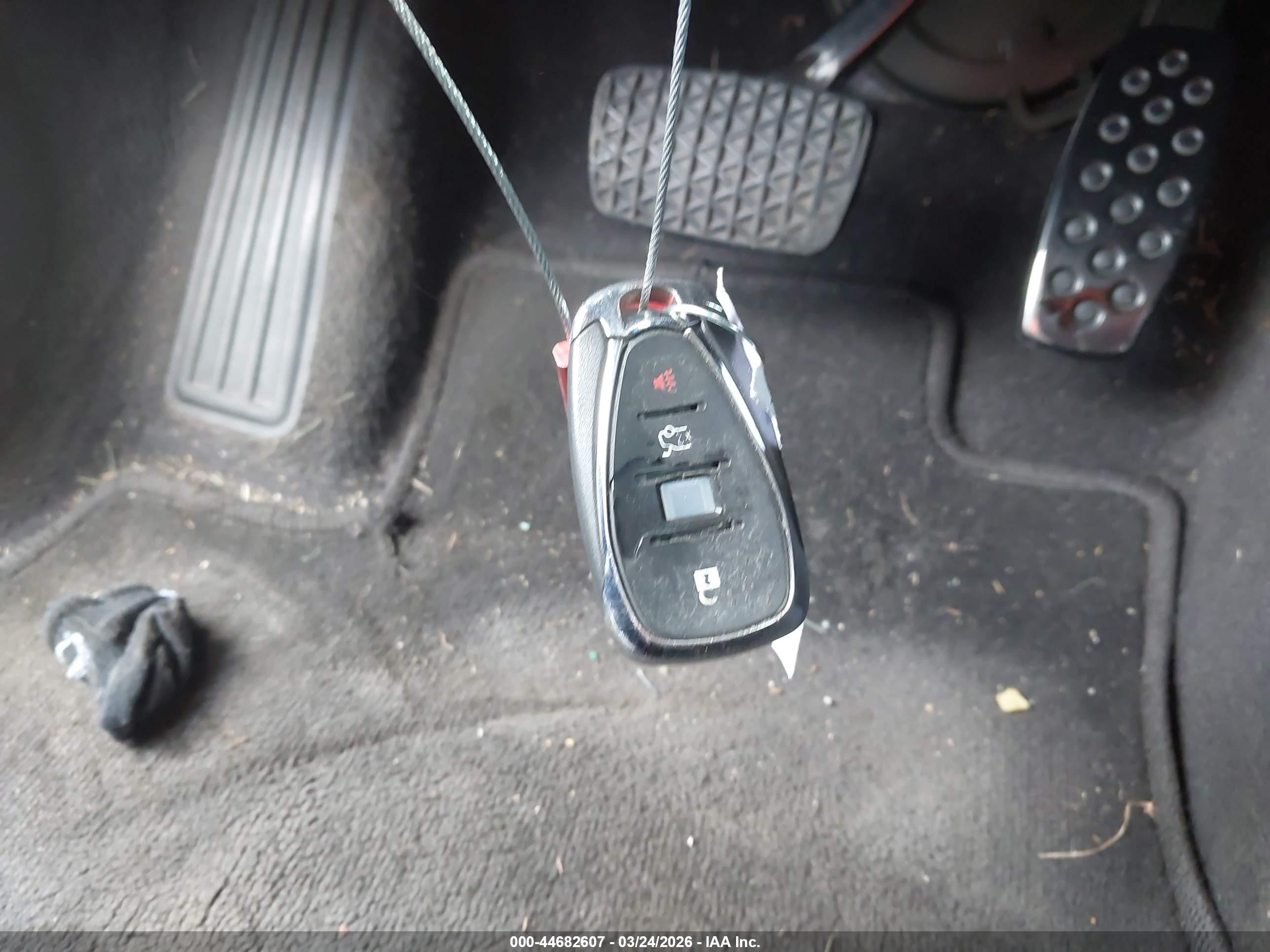CHEVROLET MALIBU image 11