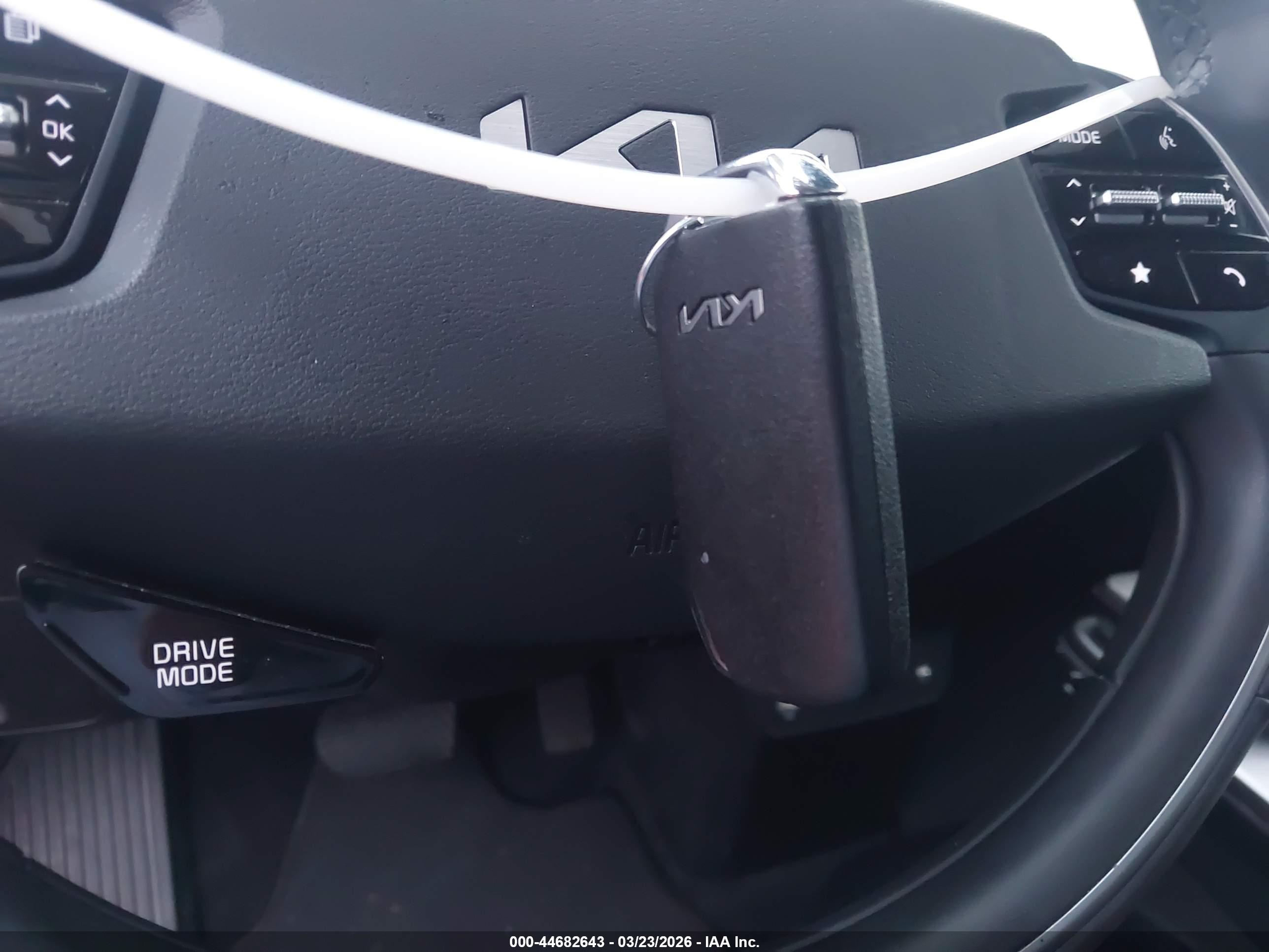 KIA EV6 image 11